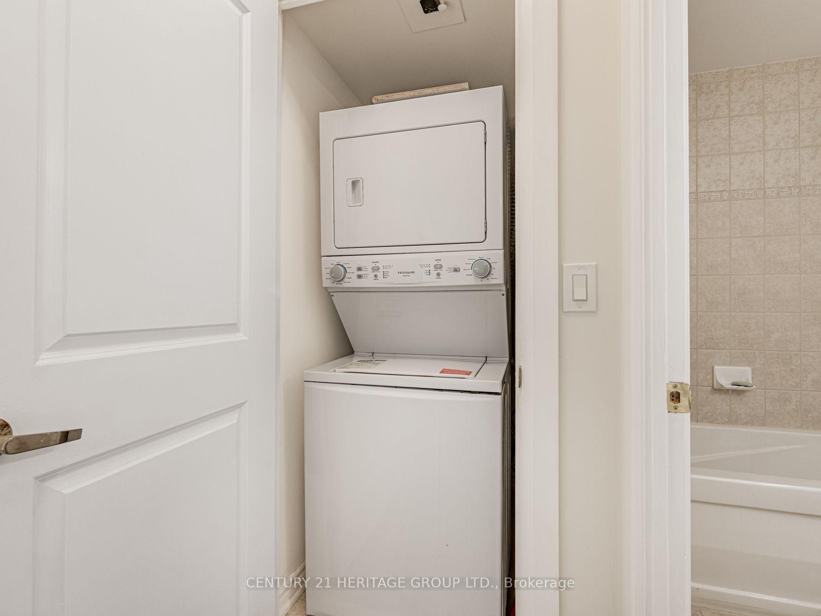 Photo 19 of Unit 1611, 9225 Jane Street, Vaughan, Maple — HOMEH