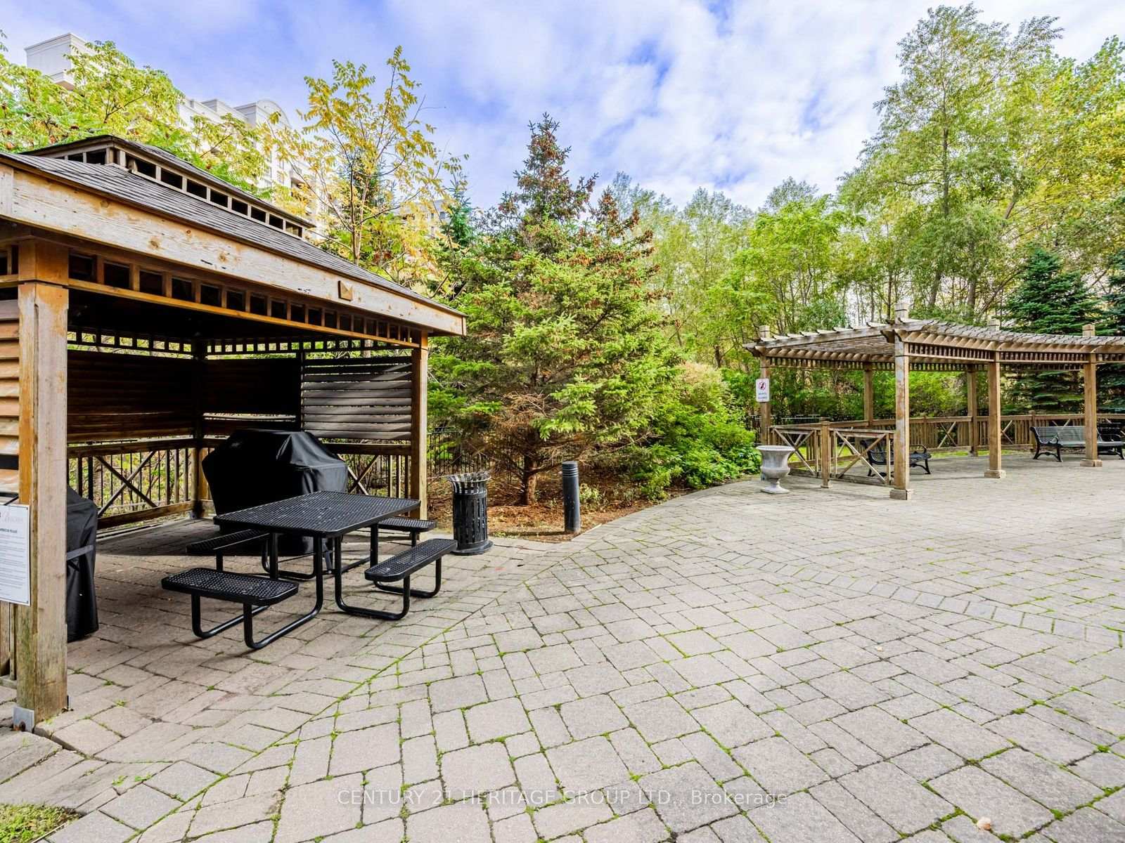 Photo 27 of Unit 1611, 9225 Jane Street, Vaughan, Maple — HOMEH