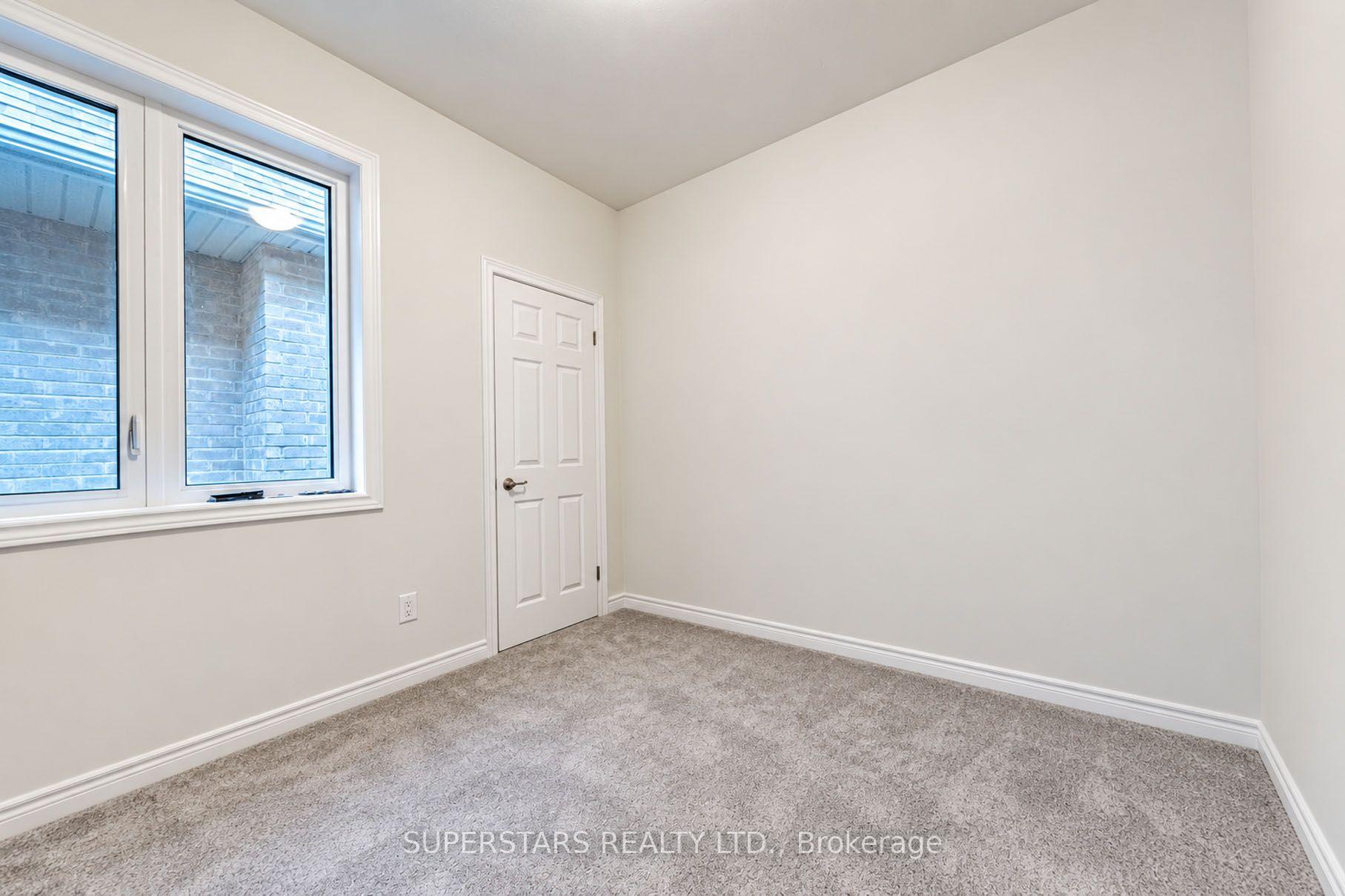 Photo 57 of 16 Lepp Drive, Markham, Middlefield — HOMEH
