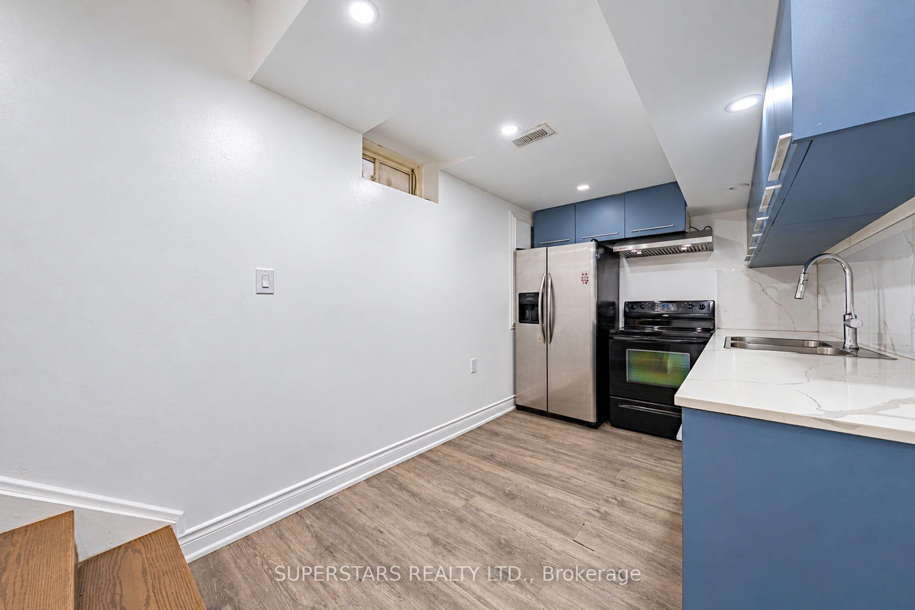 Photo 67 of 16 Lepp Drive, Markham, Middlefield — HOMEH