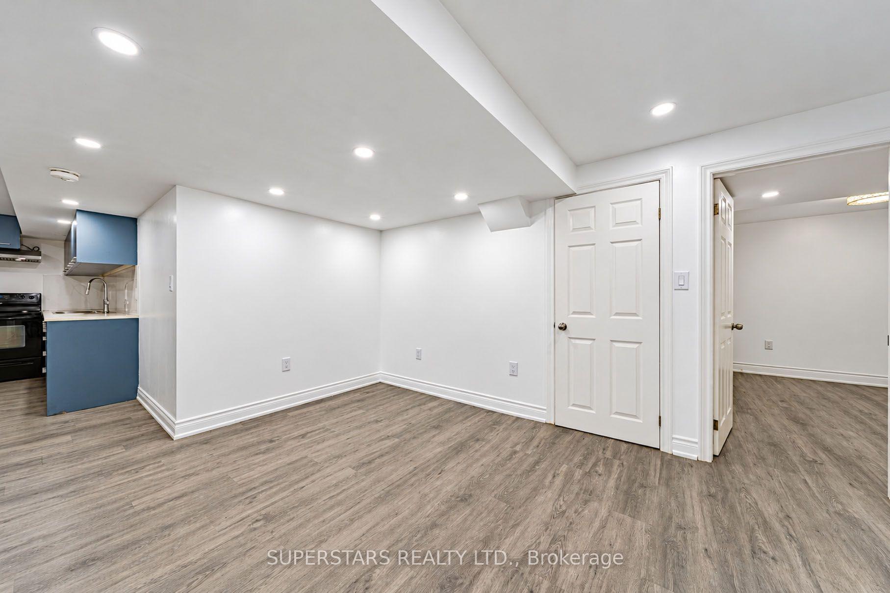 Photo 71 of 16 Lepp Drive, Markham, Middlefield — HOMEH