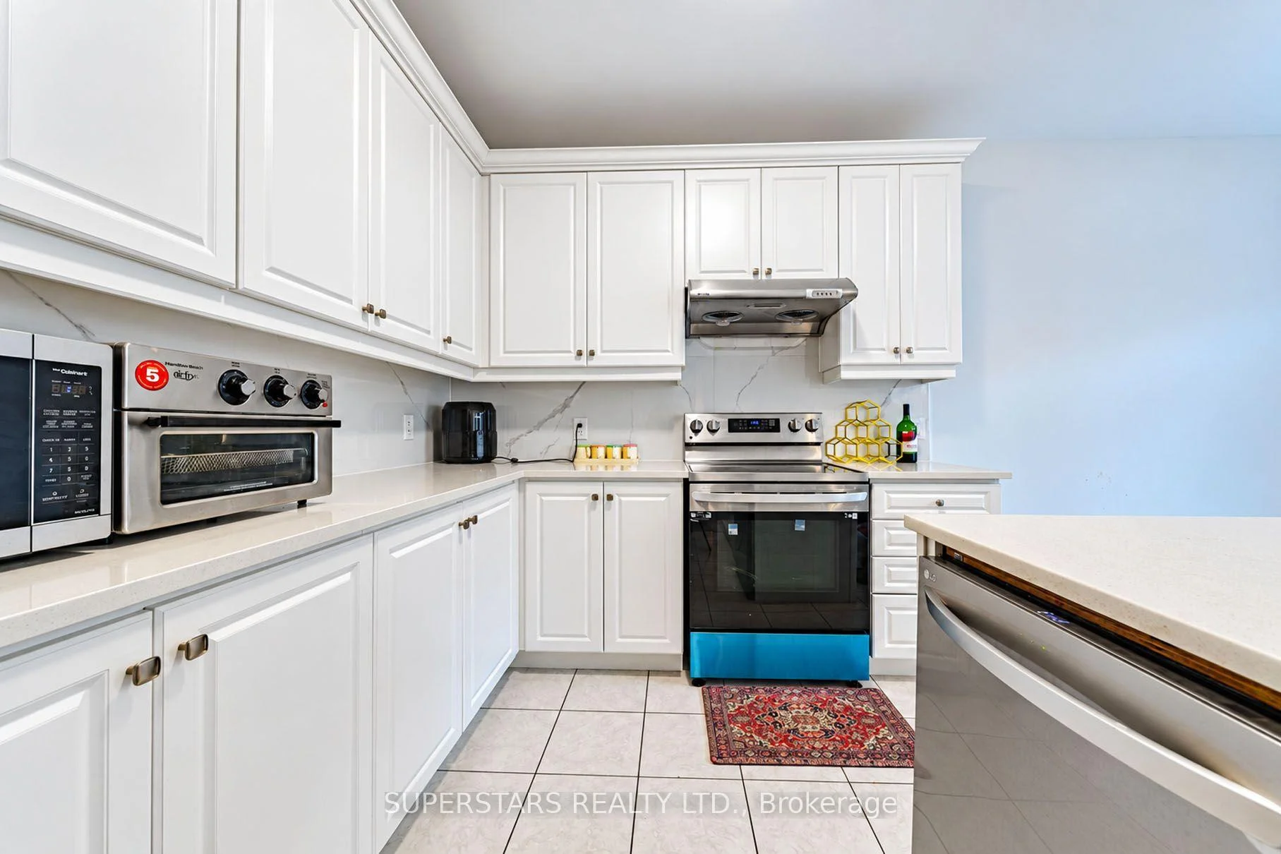 Photo 44 of 16 Lepp Drive, Markham, Middlefield — HOMEH
