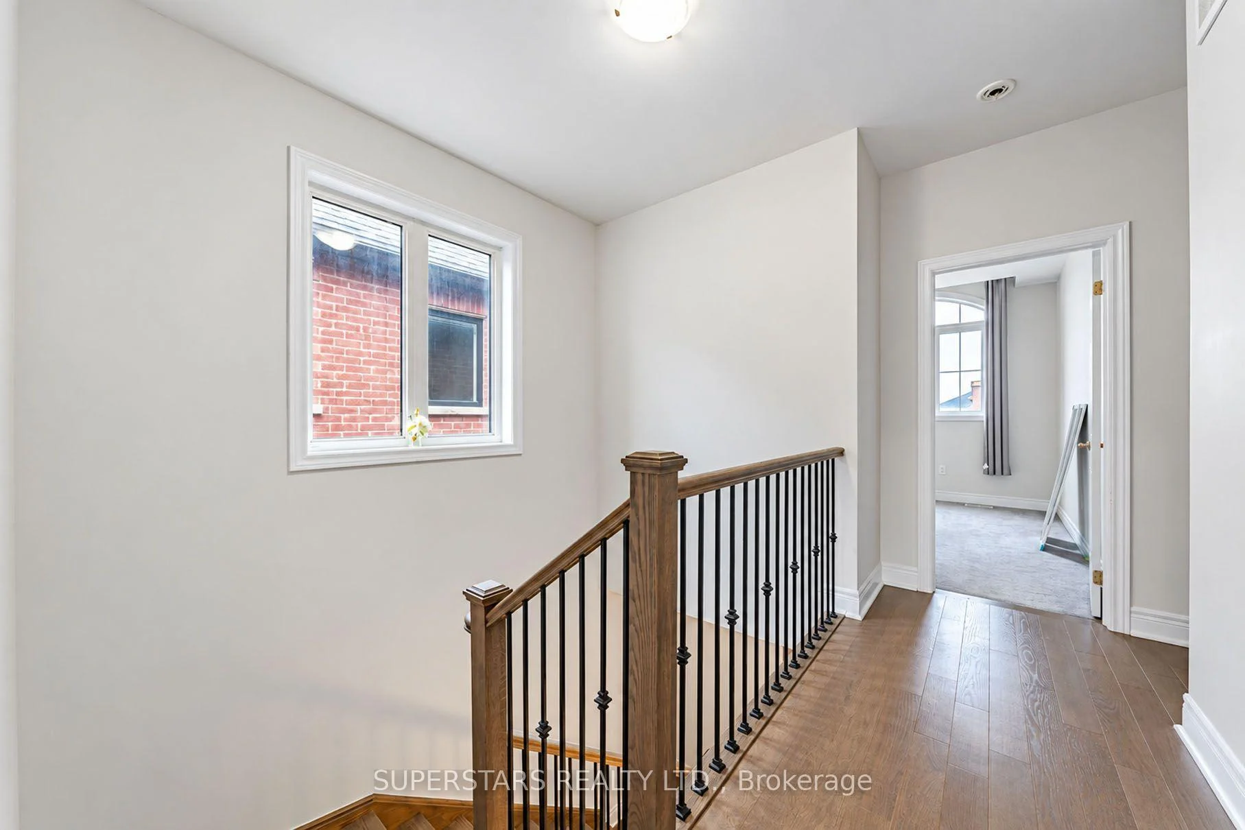 Photo 54 of 16 Lepp Drive, Markham, Middlefield — HOMEH