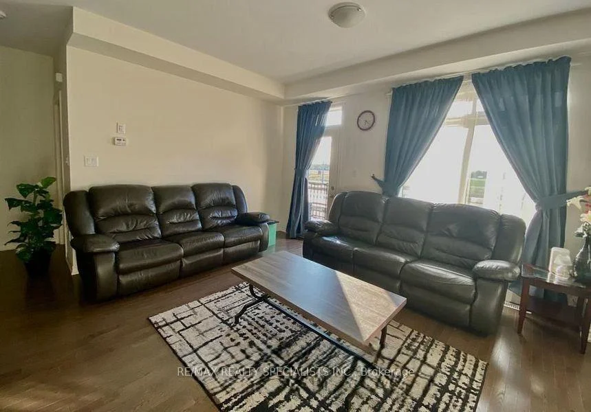 Photo 18 of 80 Donald Ficht Crescent, Brampton, Northwest Brampton — HOMEH