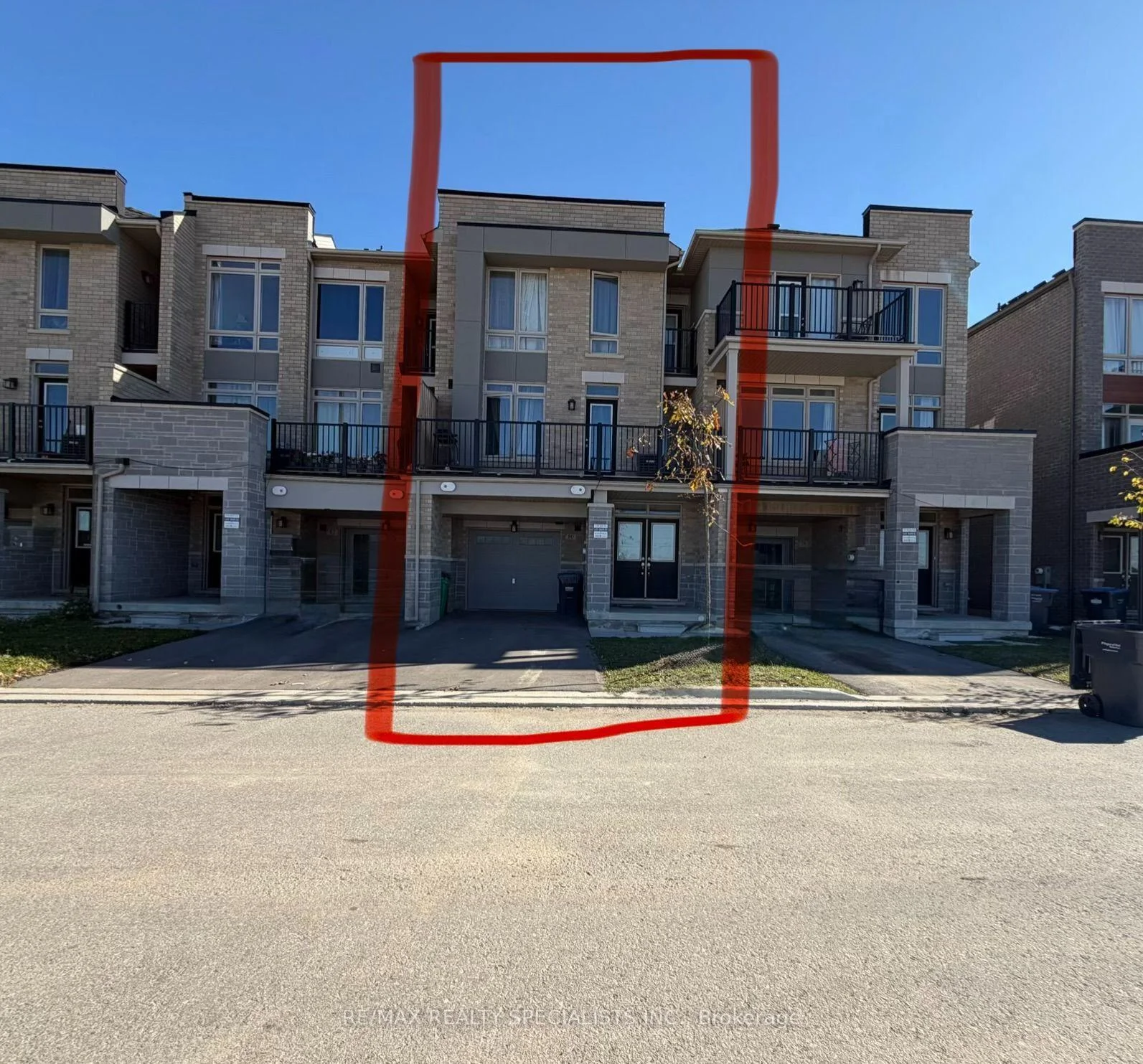 Photo 23 of 80 Donald Ficht Crescent, Brampton, Northwest Brampton — HOMEH