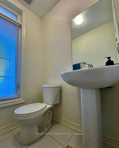 Photo 30 of 80 Donald Ficht Crescent, Brampton, Northwest Brampton — HOMEH
