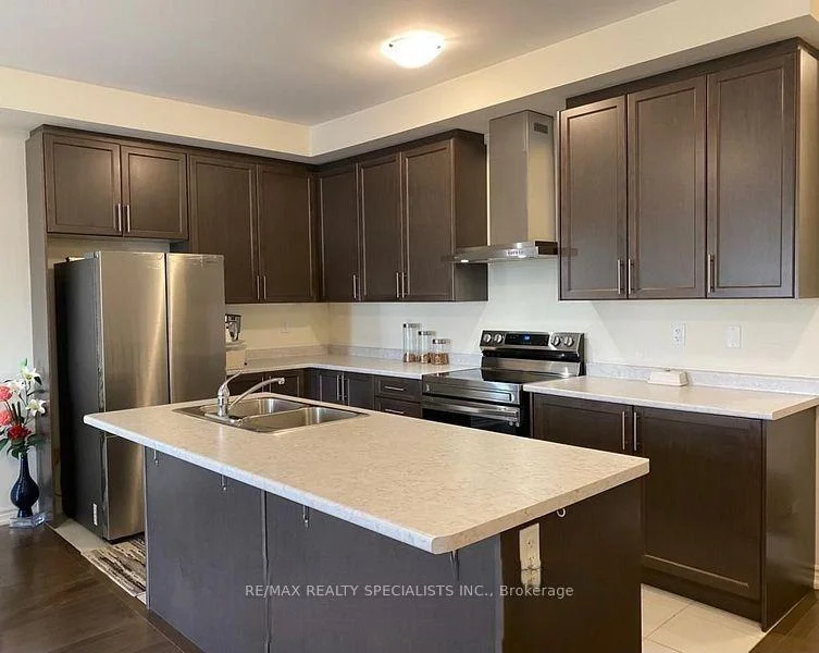 Photo 41 of 80 Donald Ficht Crescent, Brampton, Northwest Brampton — HOMEH