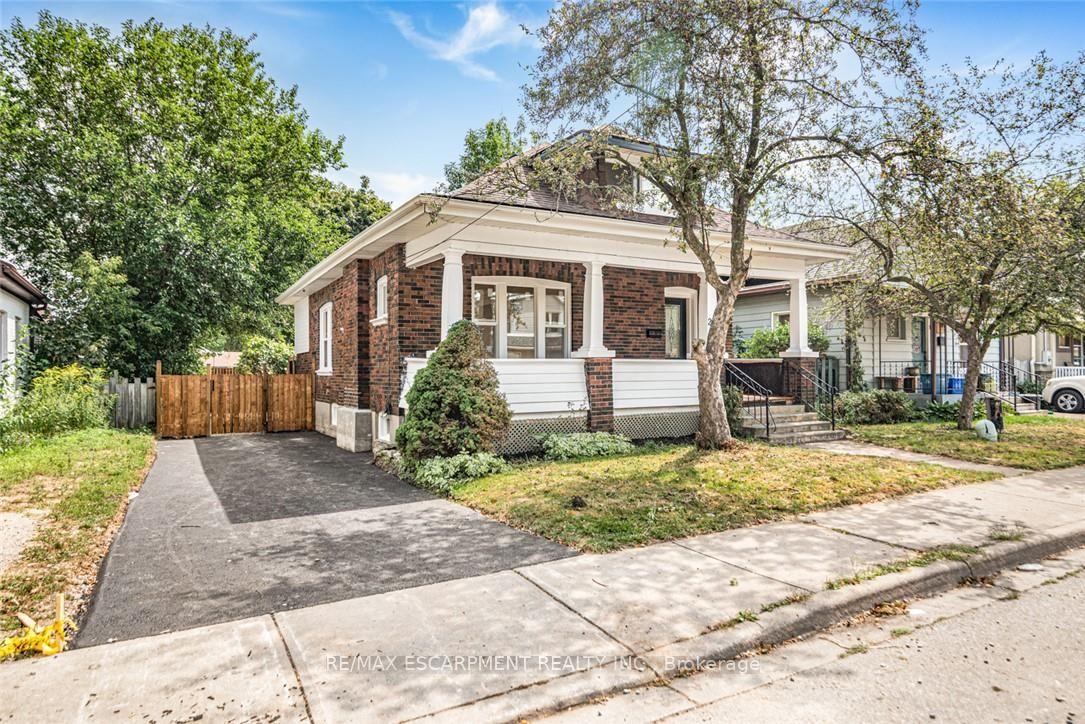 Photo of 203 Brock Street