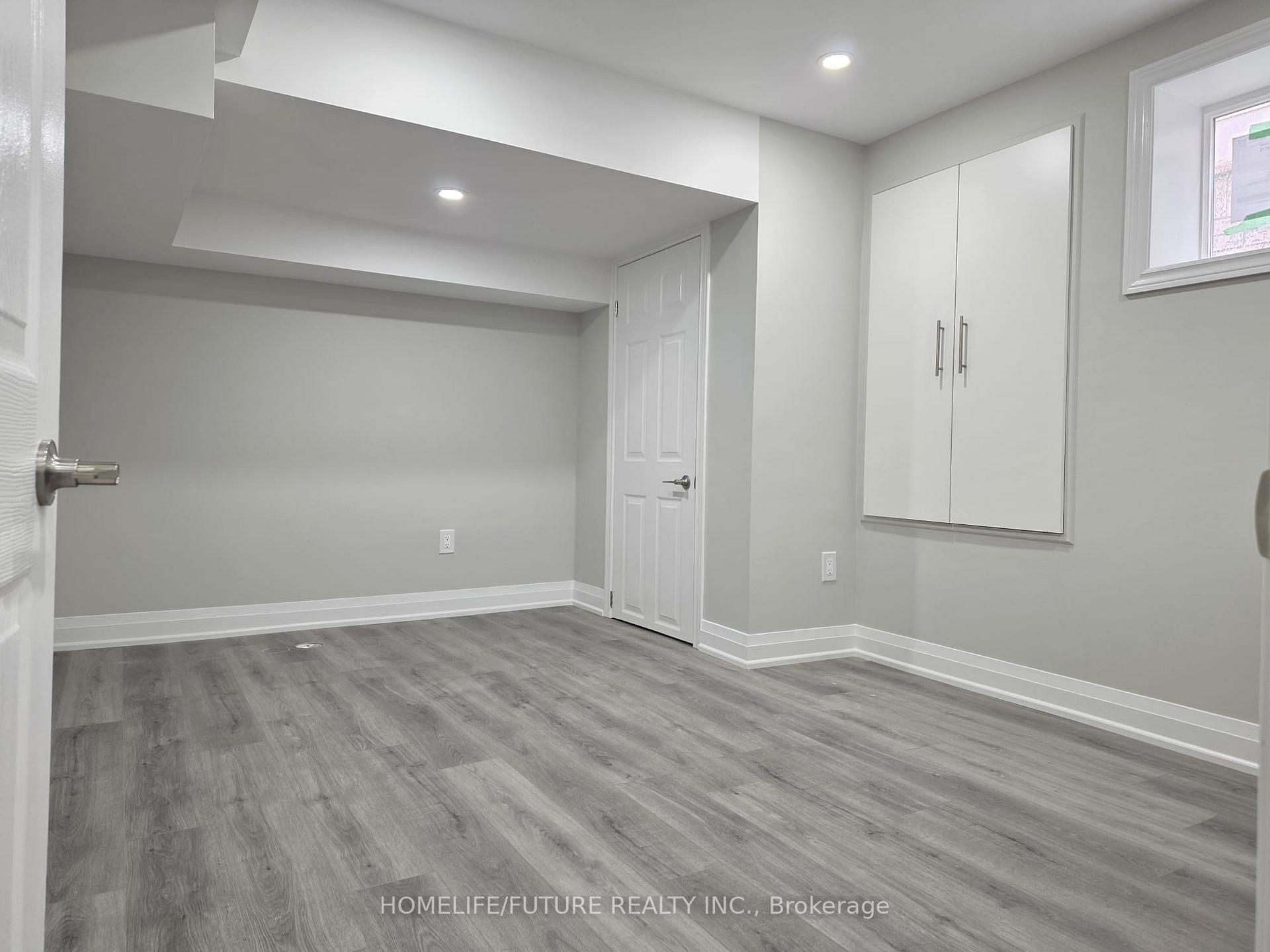 Photo 9 of 22 Headon Avenue, Ajax, Central East — HOMEH