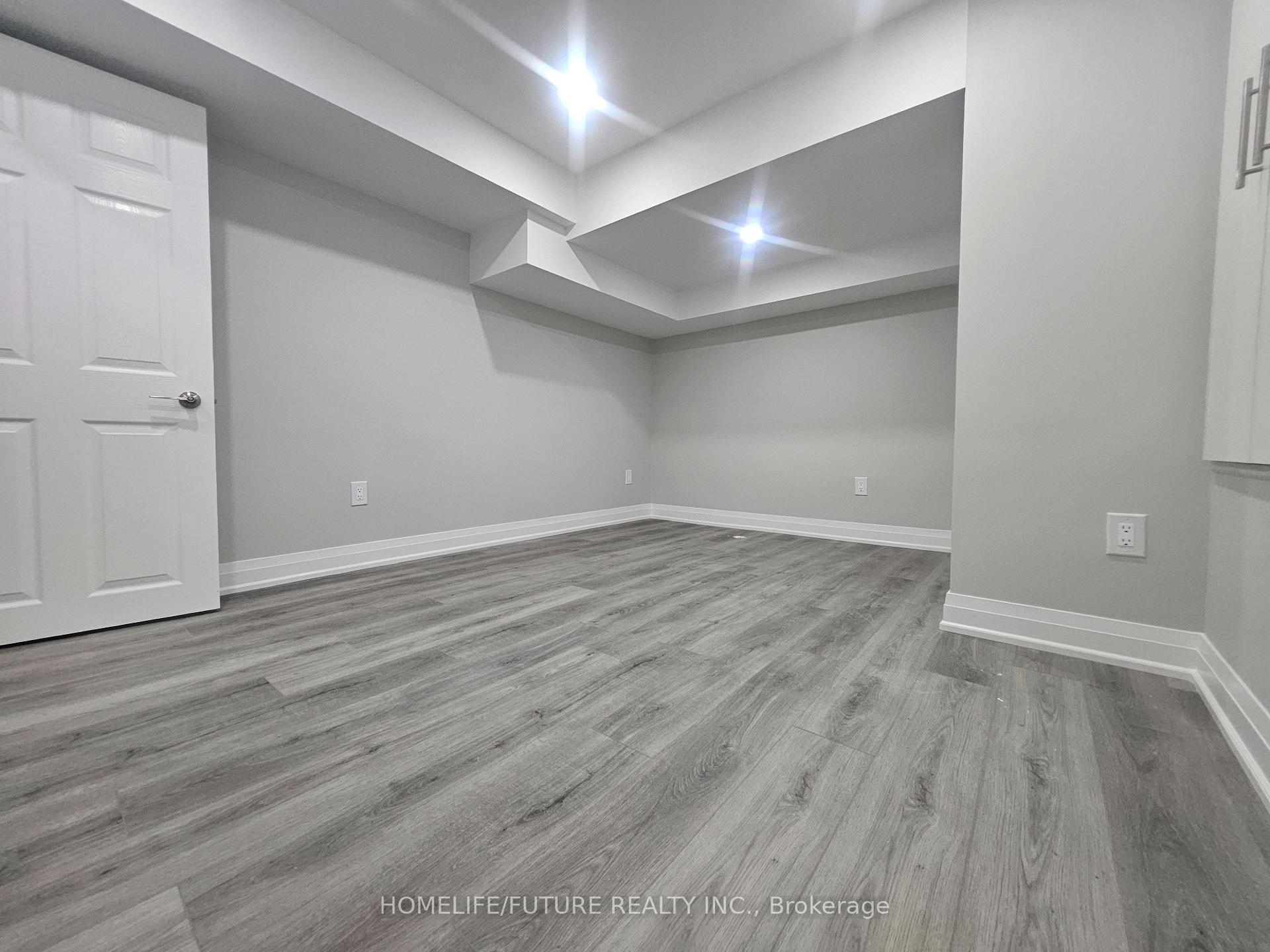 Photo 11 of 22 Headon Avenue, Ajax, Central East — HOMEH