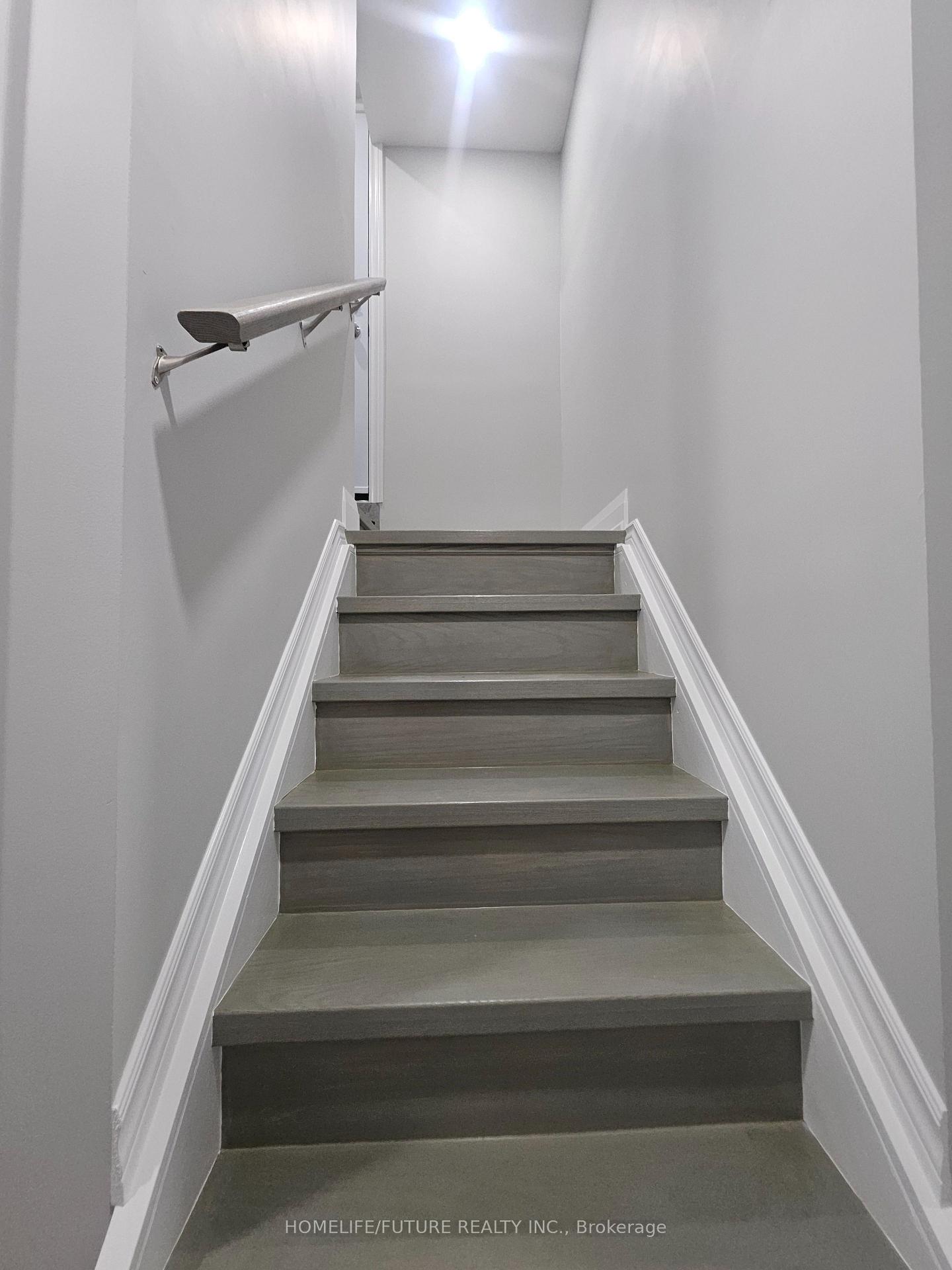 Photo 19 of 22 Headon Avenue, Ajax, Central East — HOMEH