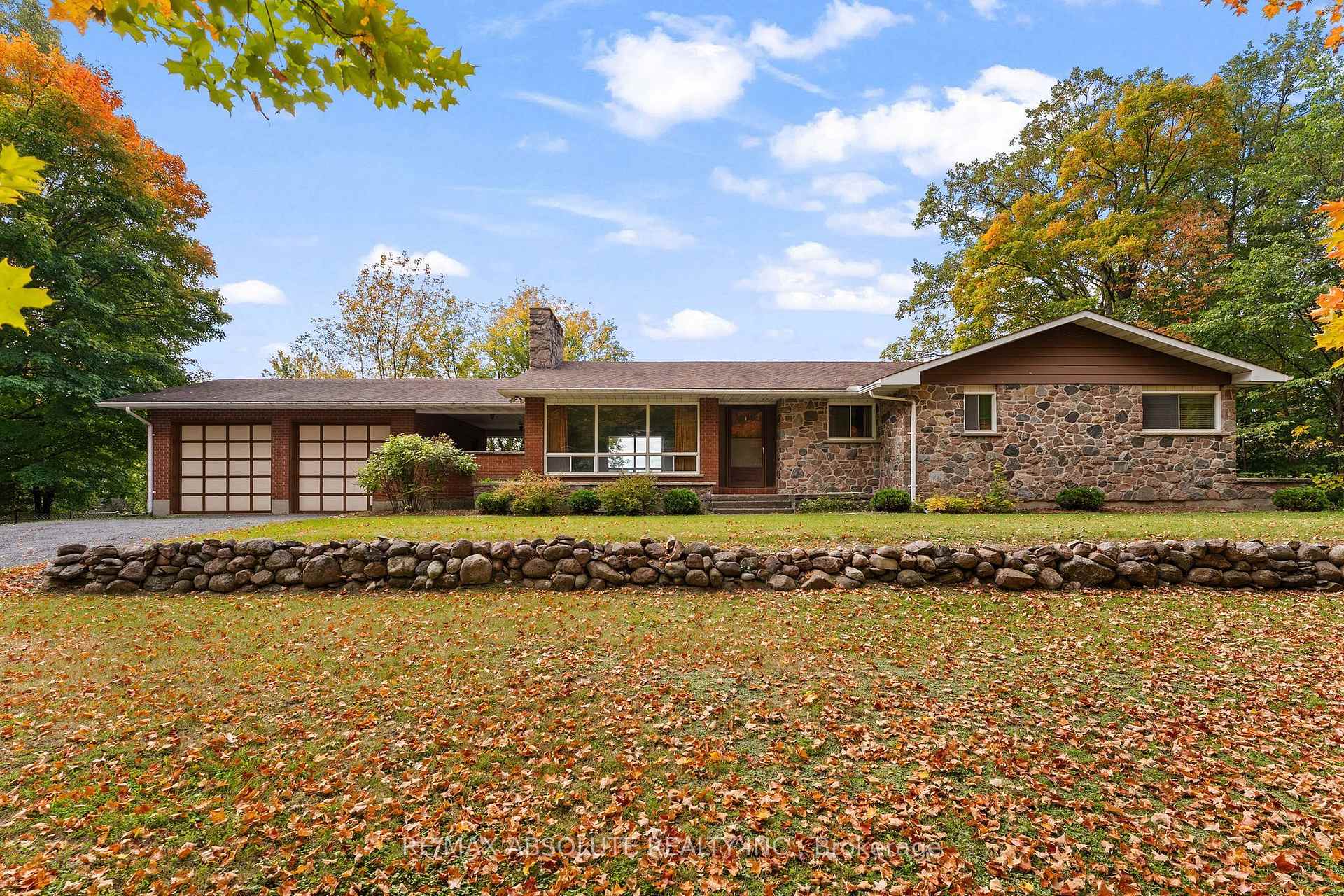 Photo of 327 Nieman Drive