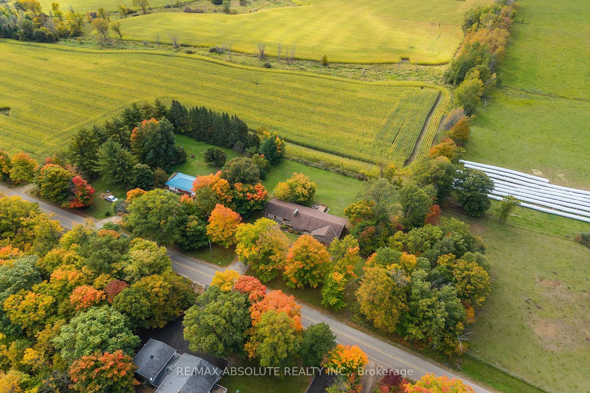 Photo 4 of 327 Nieman Drive, McNab/Braeside, Mcnab/Braeside Twps — HOMEH