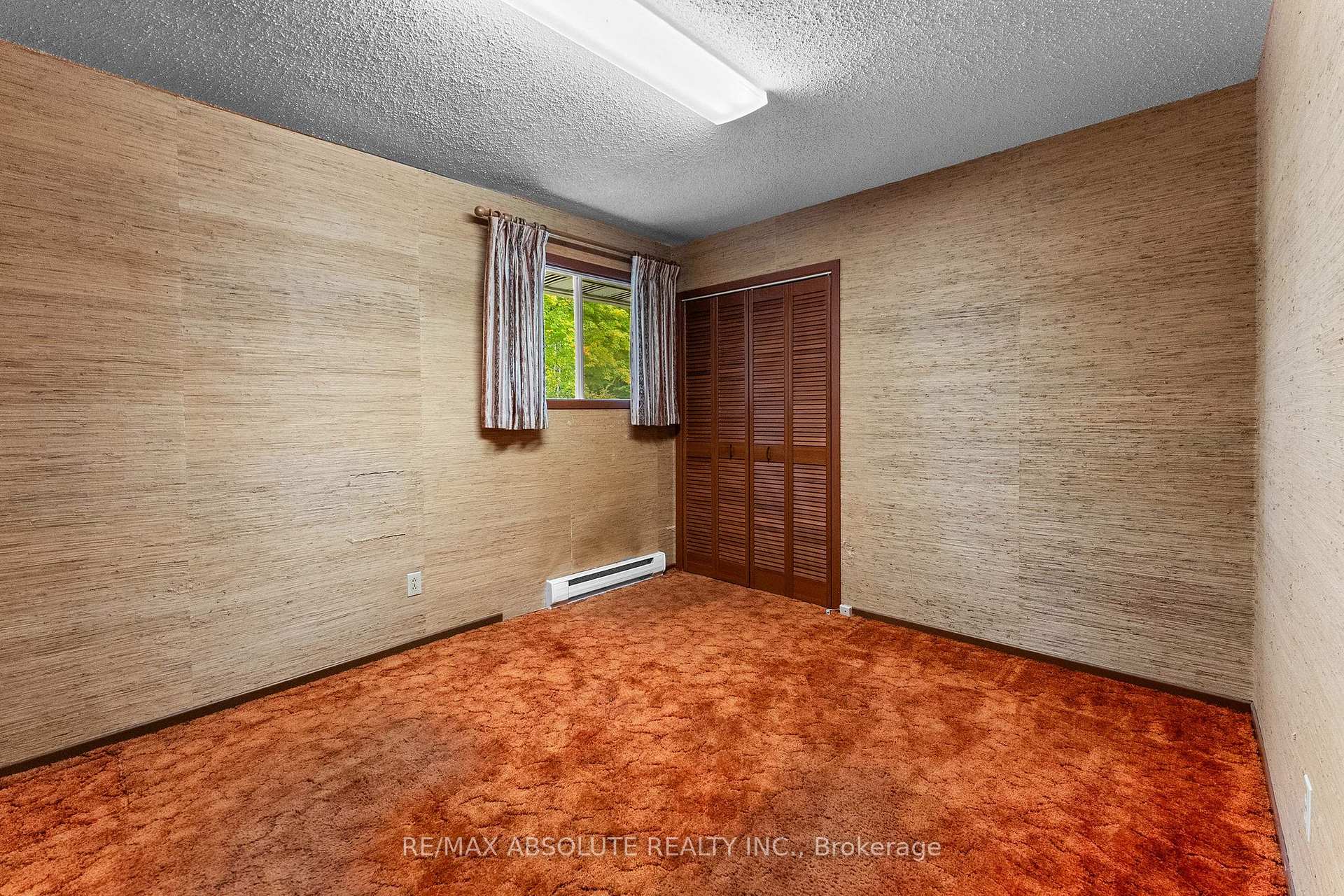 Photo 16 of 327 Nieman Drive, McNab/Braeside, Mcnab/Braeside Twps — HOMEH