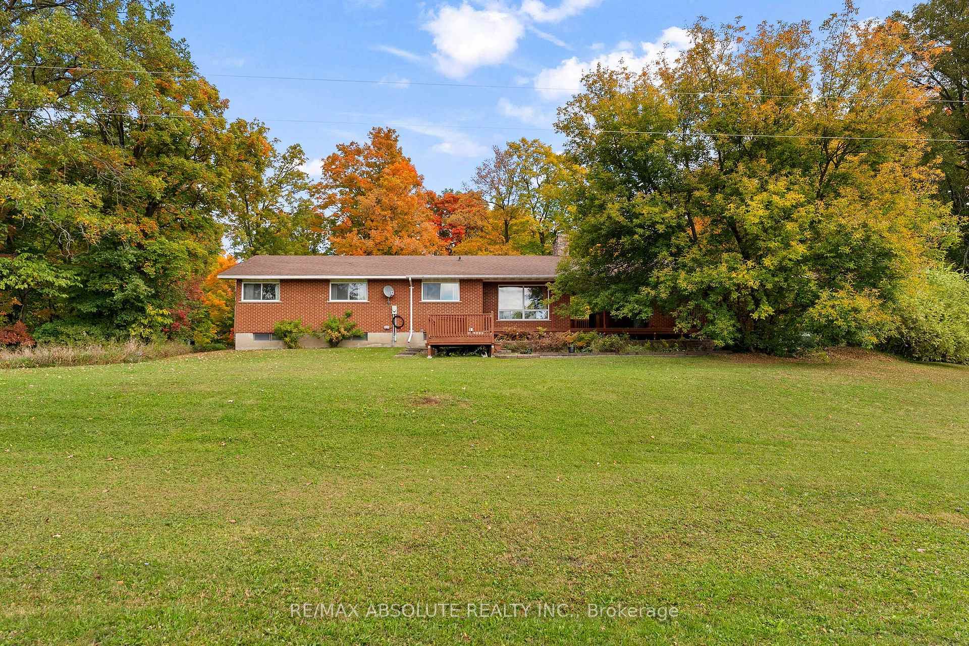 Photo 45 of 327 Nieman Drive, McNab/Braeside, Mcnab/Braeside Twps — HOMEH