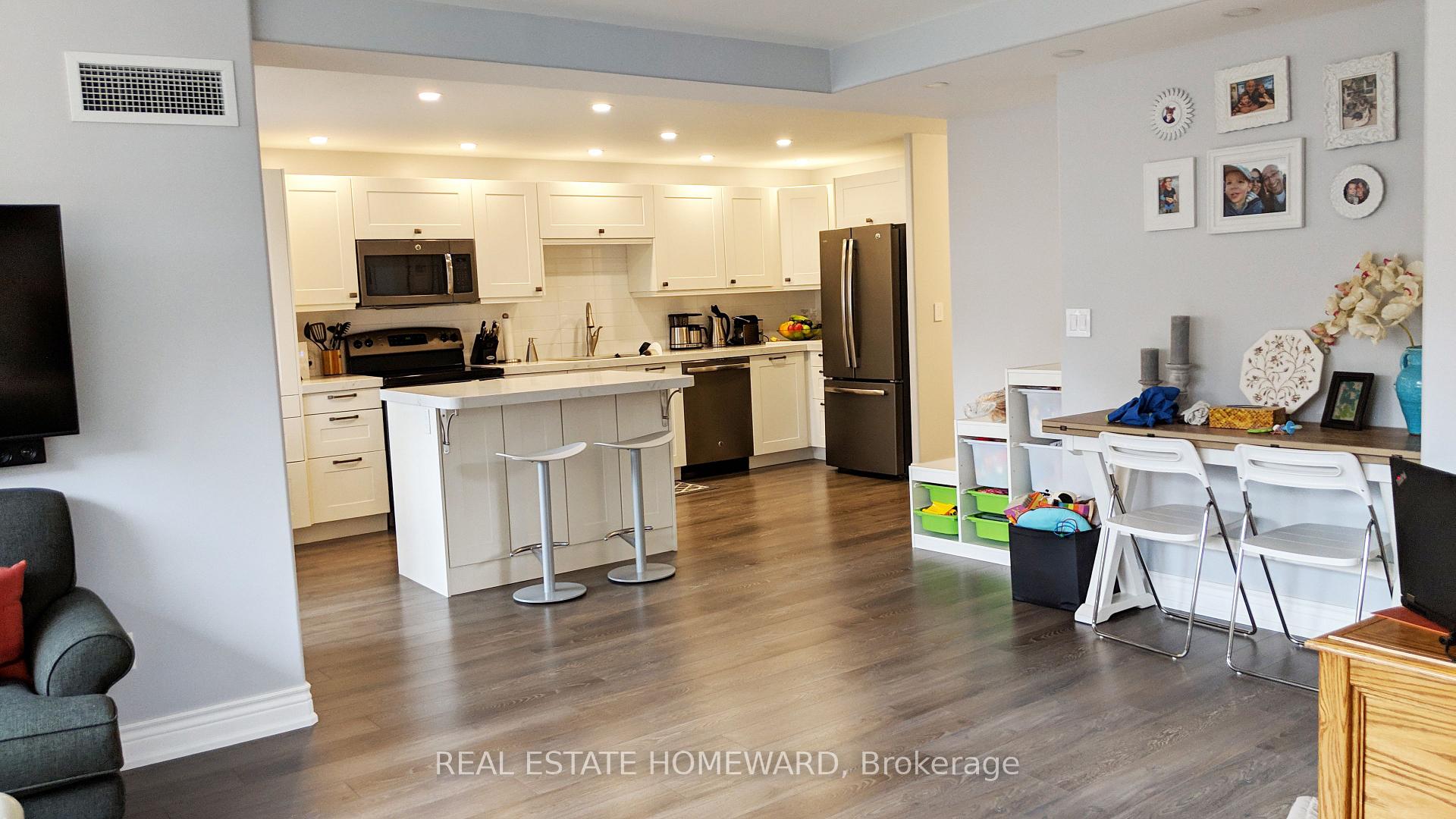 Photo 14 of Unit 208, 15 Maitland Place, Toronto, Cabbagetown-South St. James Town — HOMEH