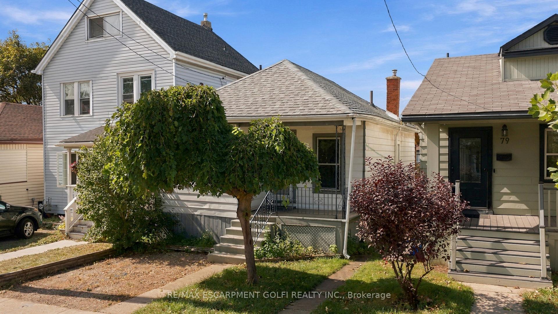 Photo 3 of 77 Province Street N, Hamilton, Crown Point — HOMEH