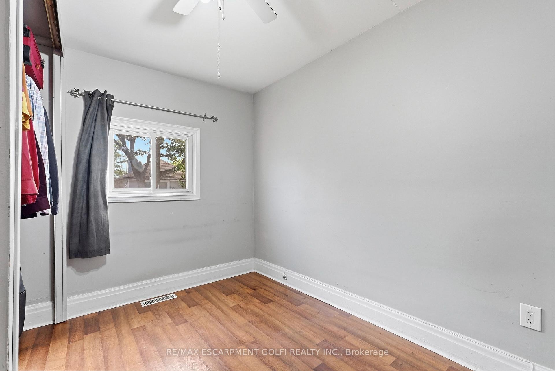 Photo 37 of 77 Province Street N, Hamilton, Crown Point — HOMEH