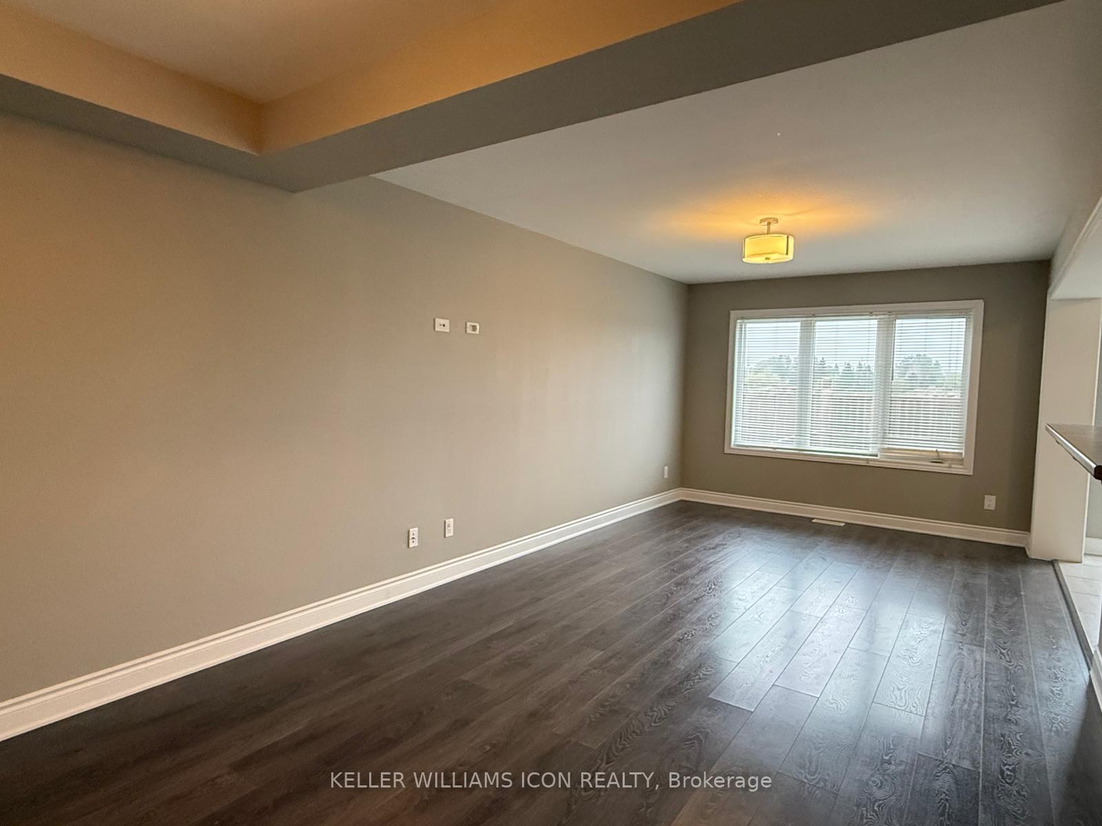 Photo 6 of 113 Cranesbill Road, Ottawa, Kanata - Emerald Meadows/Trailwest — HOMEH