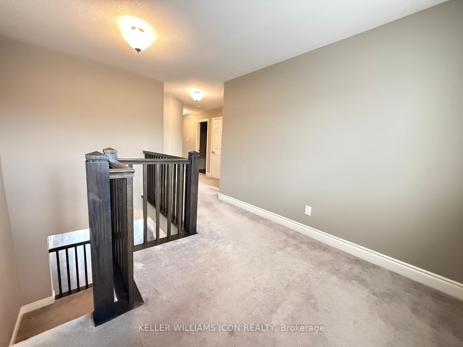 Photo 18 of 113 Cranesbill Road, Ottawa, Kanata - Emerald Meadows/Trailwest — HOMEH