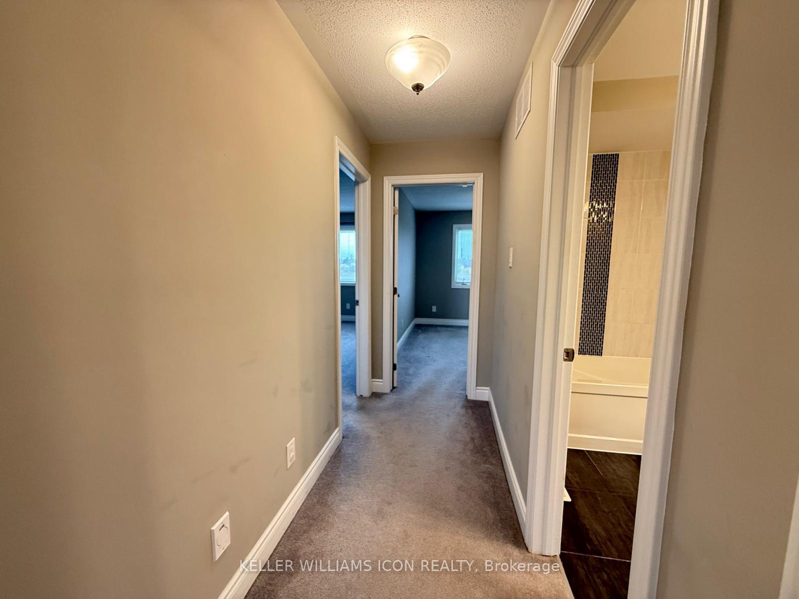 Photo 20 of 113 Cranesbill Road, Ottawa, Kanata - Emerald Meadows/Trailwest — HOMEH