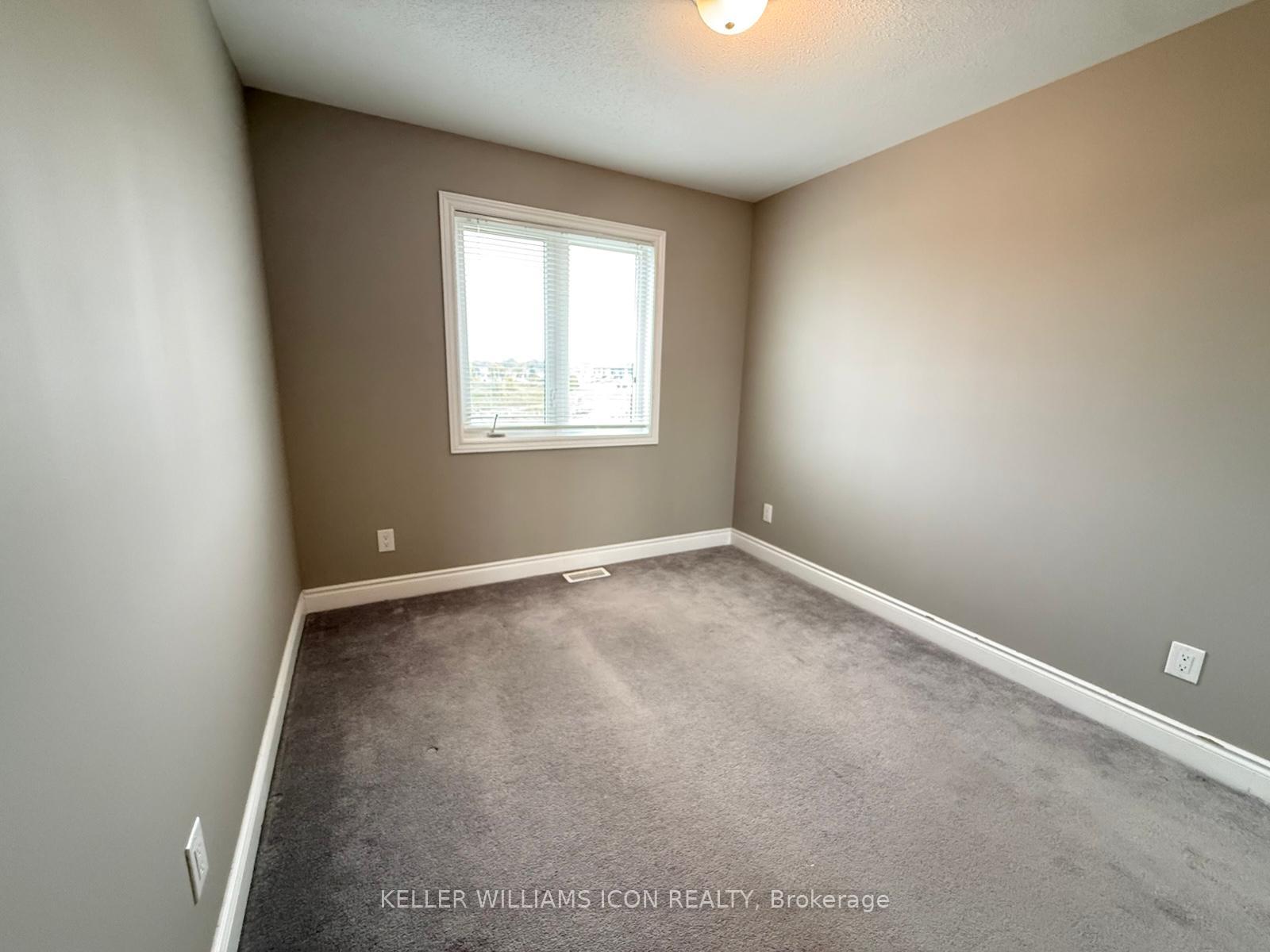 Photo 26 of 113 Cranesbill Road, Ottawa, Kanata - Emerald Meadows/Trailwest — HOMEH