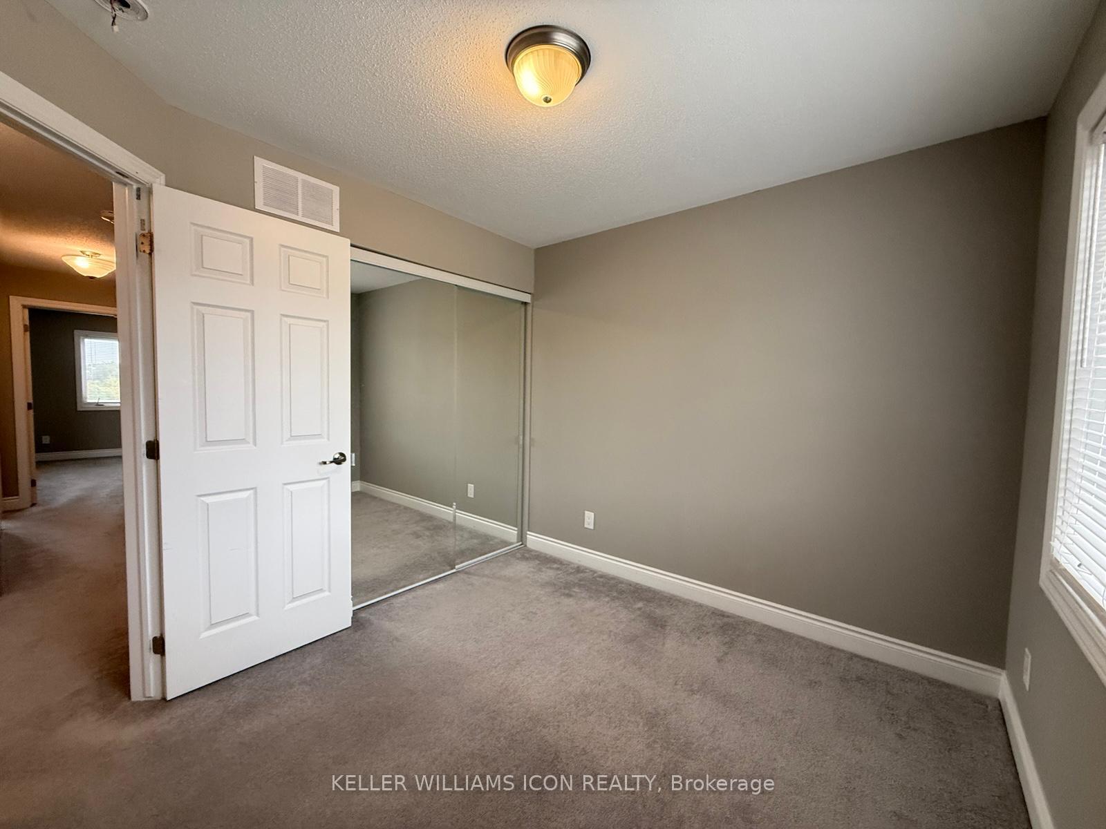 Photo 28 of 113 Cranesbill Road, Ottawa, Kanata - Emerald Meadows/Trailwest — HOMEH