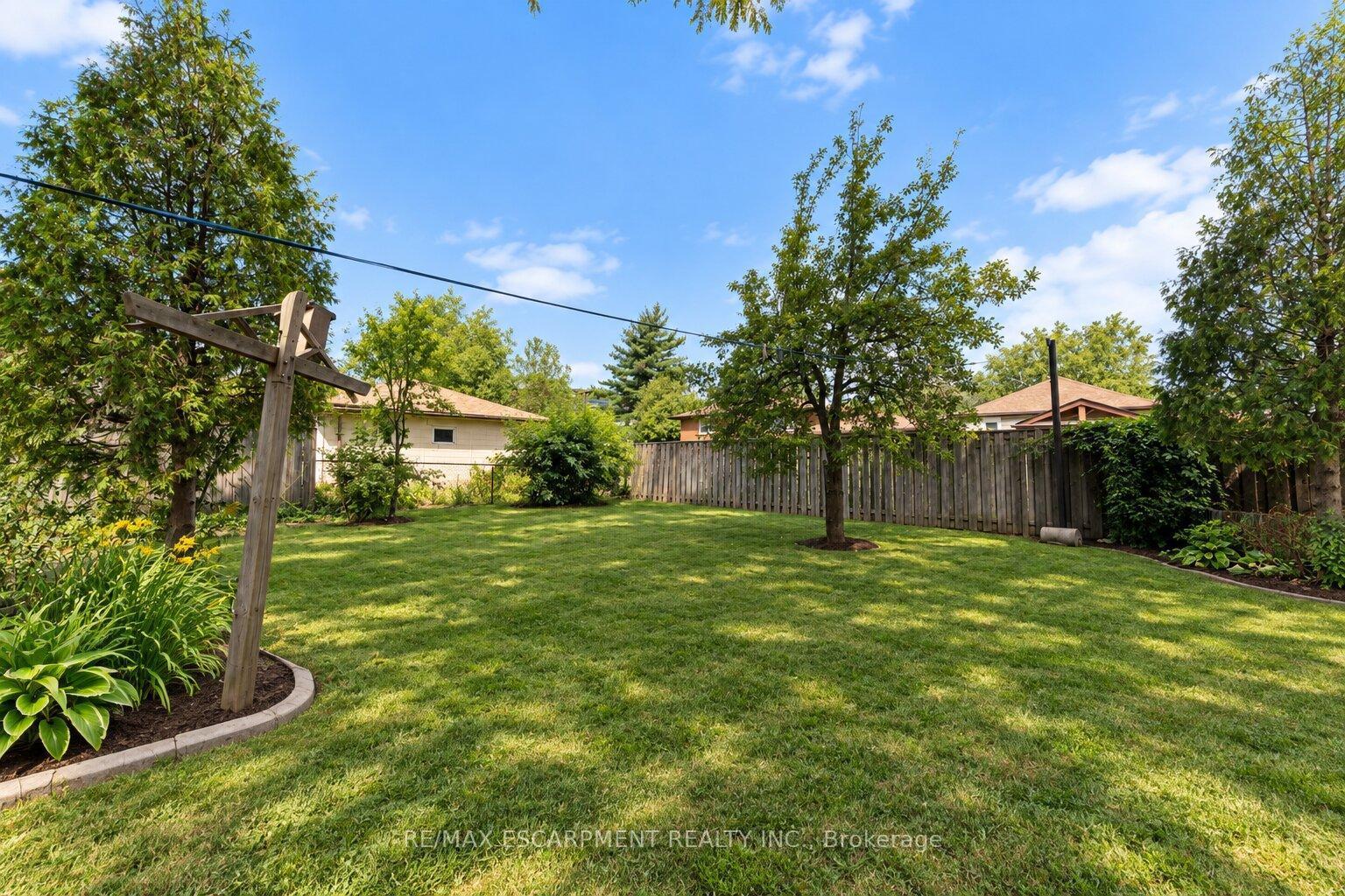 Photo 42 of 269 Queensdale Avenue E, Hamilton, Inch Park — HOMEH