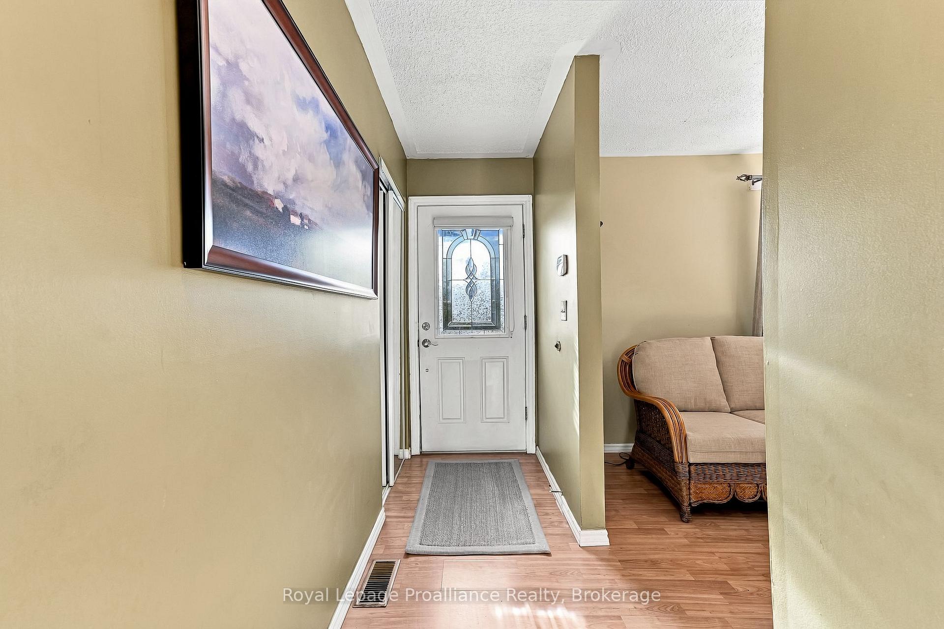 Photo 6 of 31 Perry Avenue, Brighton — HOMEH