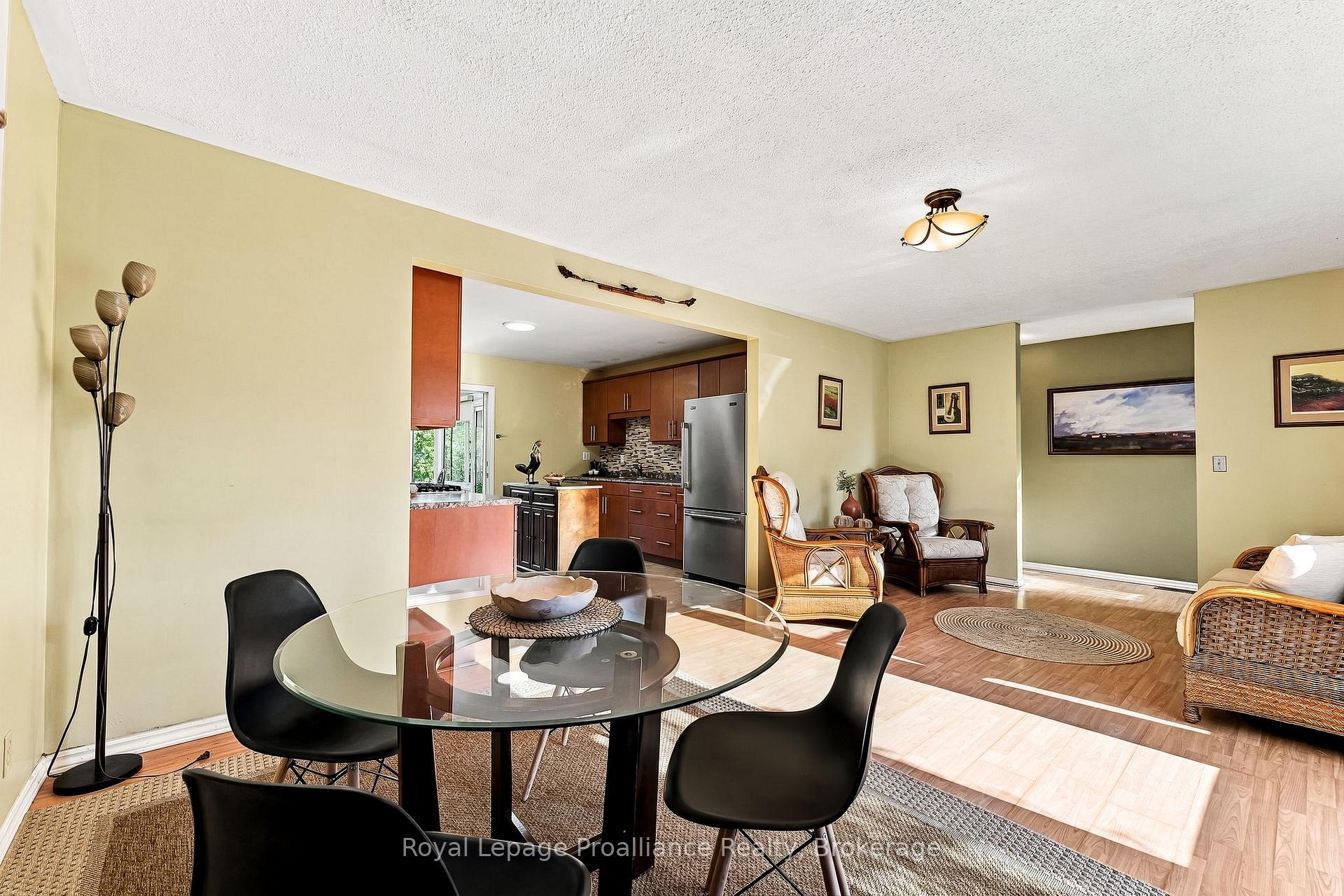 Photo 11 of 31 Perry Avenue, Brighton — HOMEH