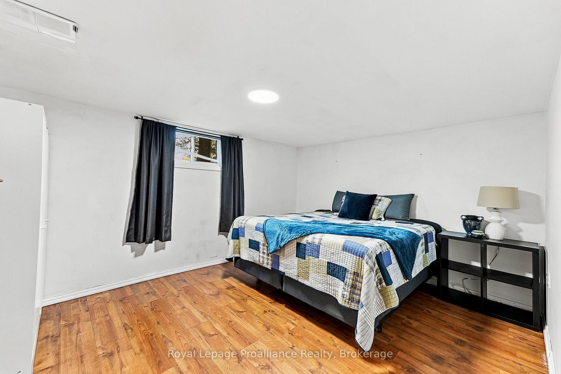 Photo 28 of 31 Perry Avenue, Brighton — HOMEH