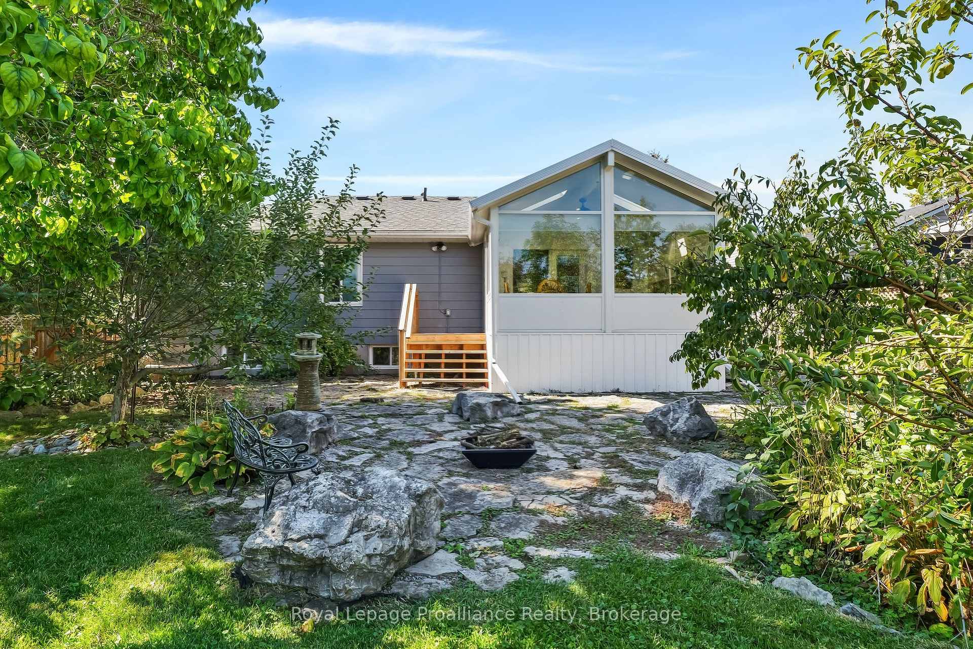Photo 31 of 31 Perry Avenue, Brighton — HOMEH