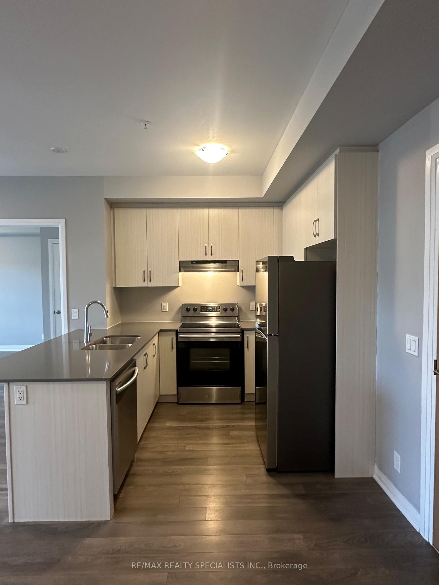 Photo 4 of Unit 213, 1105 Leger Way, Milton, Ford — HOMEH