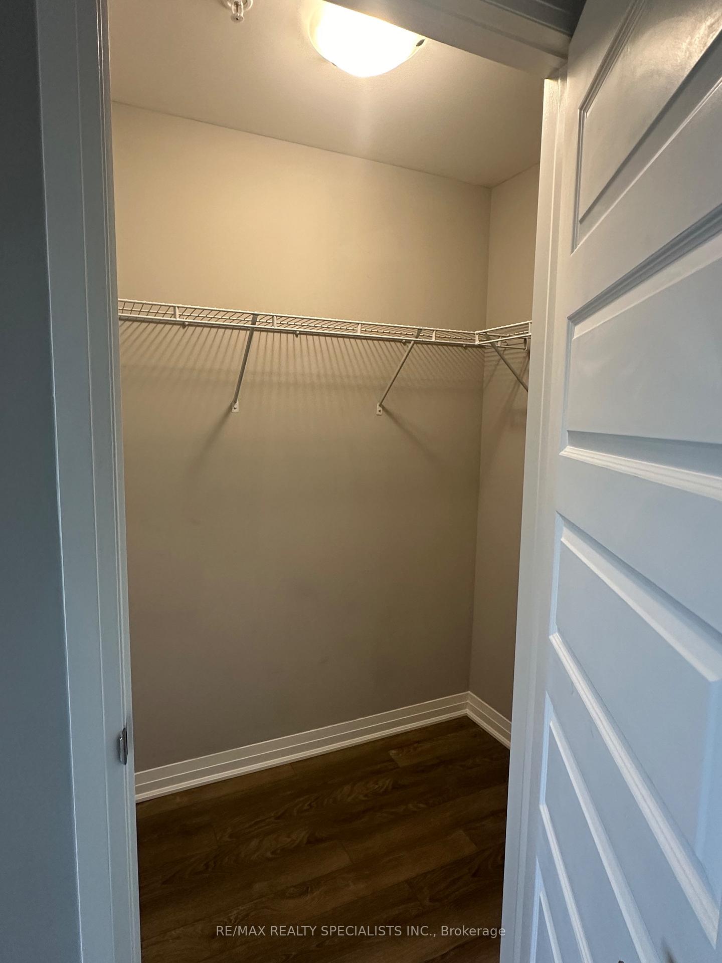 Photo 12 of Unit 213, 1105 Leger Way, Milton, Ford — HOMEH