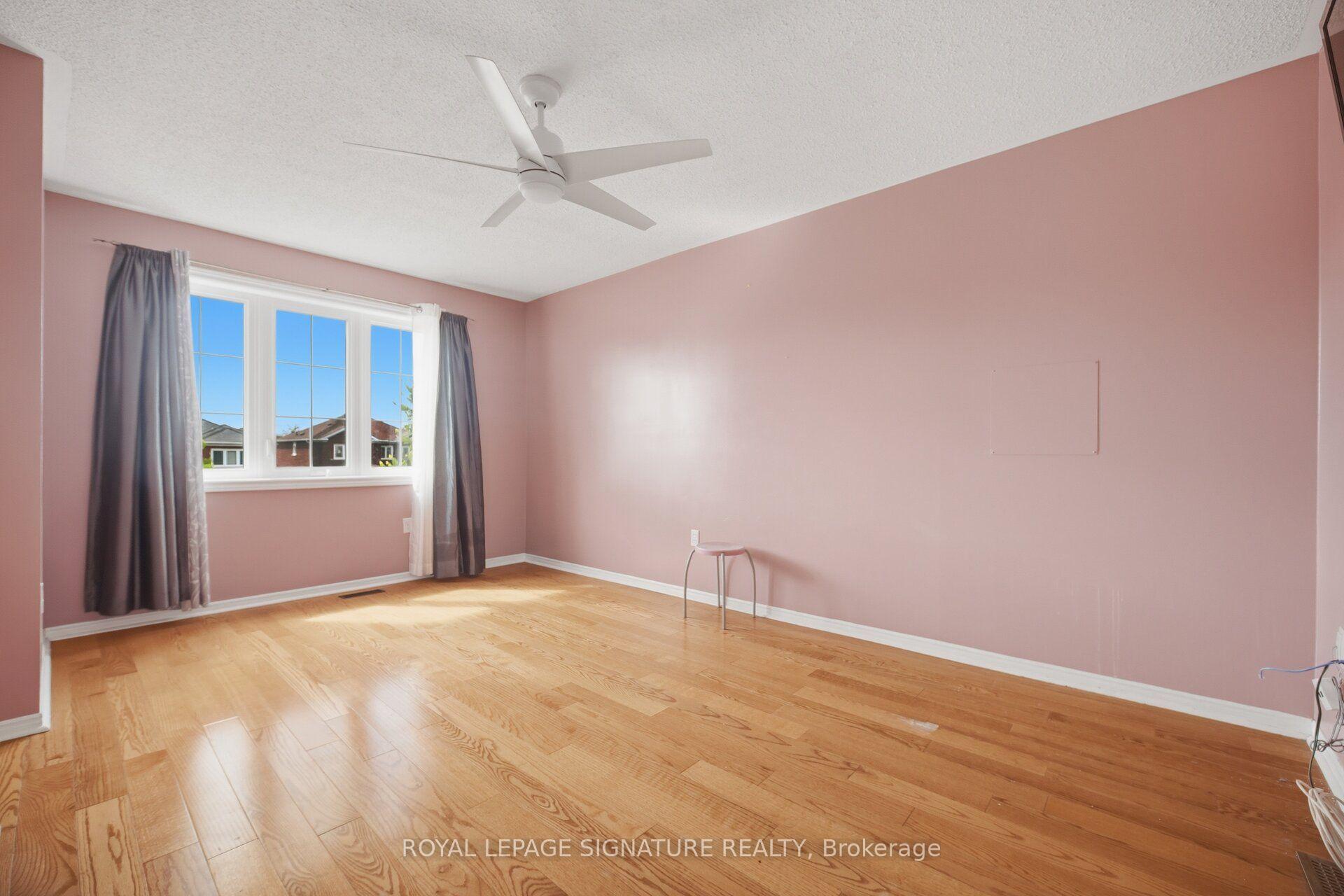 Photo 21 of 213 Fernforest Drive, Brampton, Sandringham-Wellington — HOMEH
