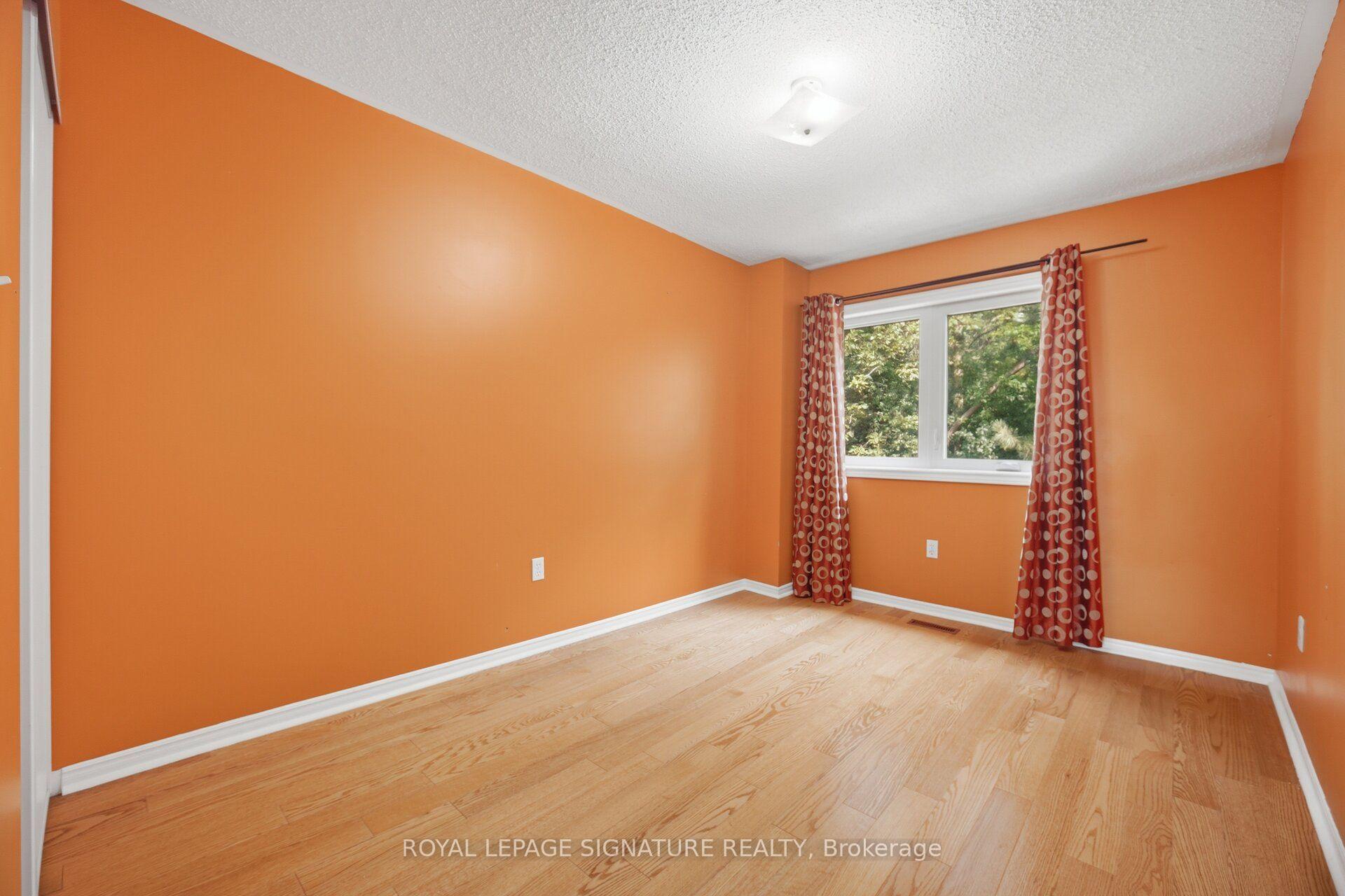 Photo 25 of 213 Fernforest Drive, Brampton, Sandringham-Wellington — HOMEH