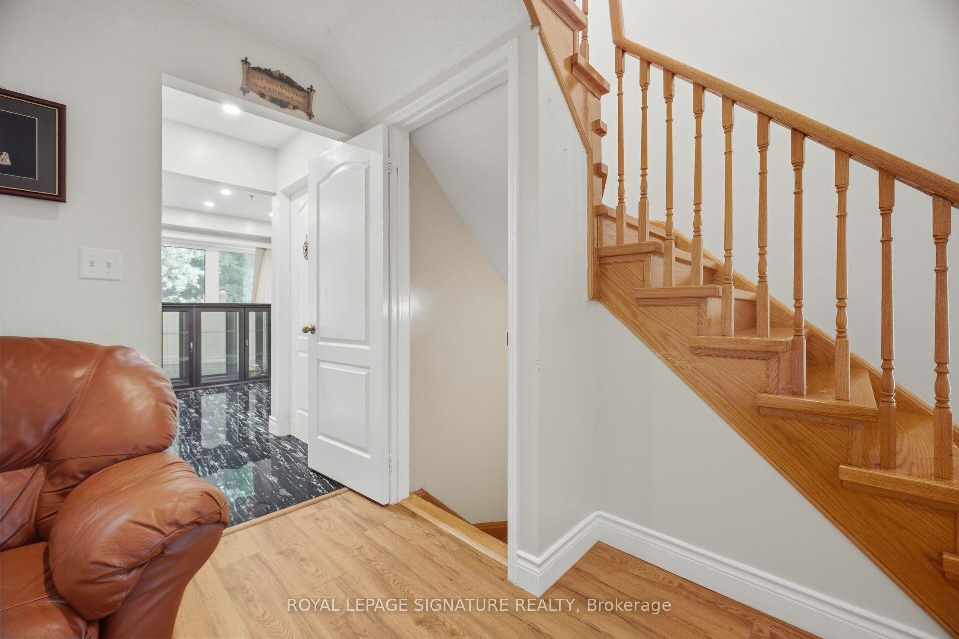 Photo 30 of 213 Fernforest Drive, Brampton, Sandringham-Wellington — HOMEH