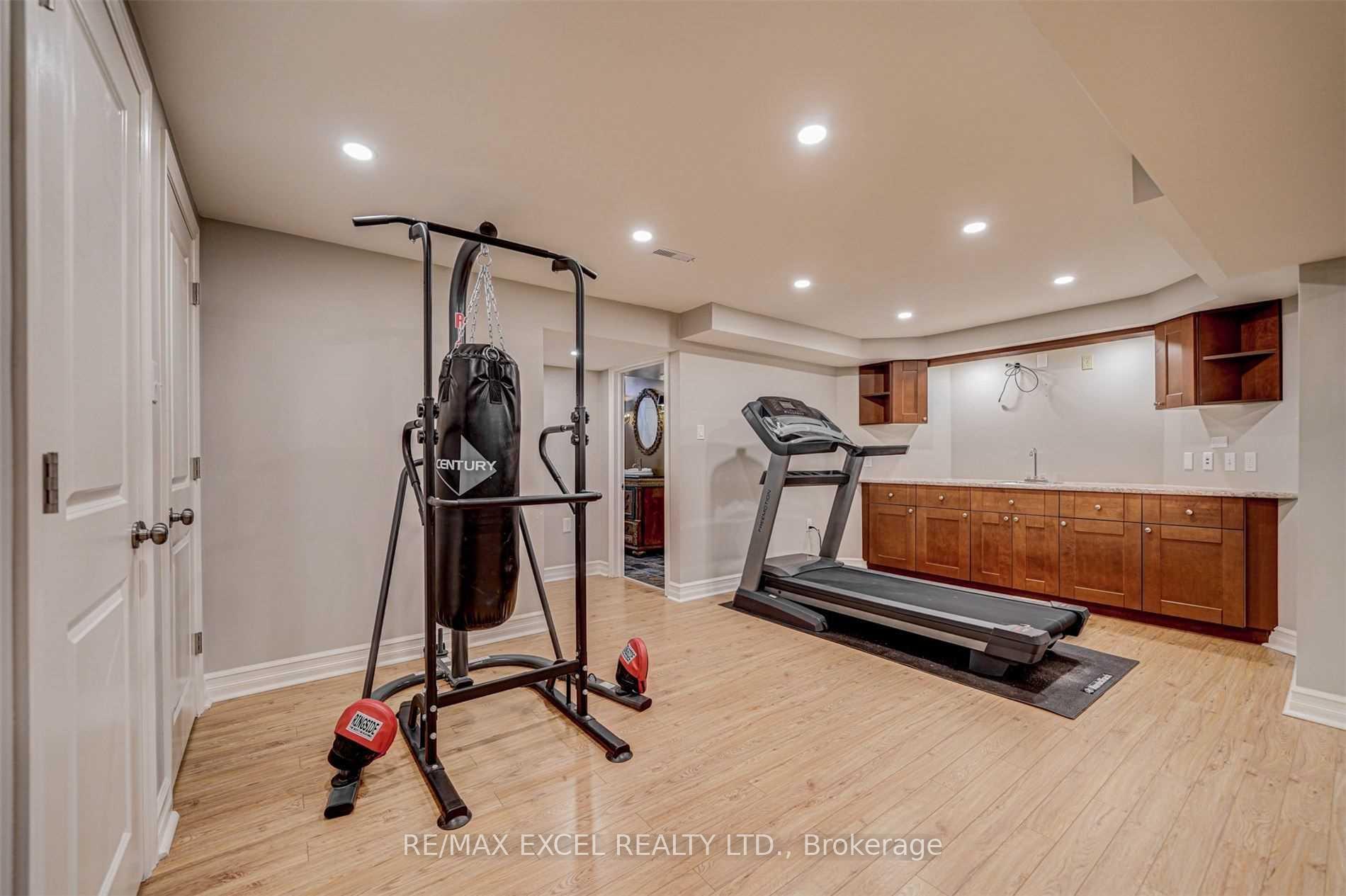 Photo 26 of 36 Hedgewood Drive, Markham, Unionville — HOMEH