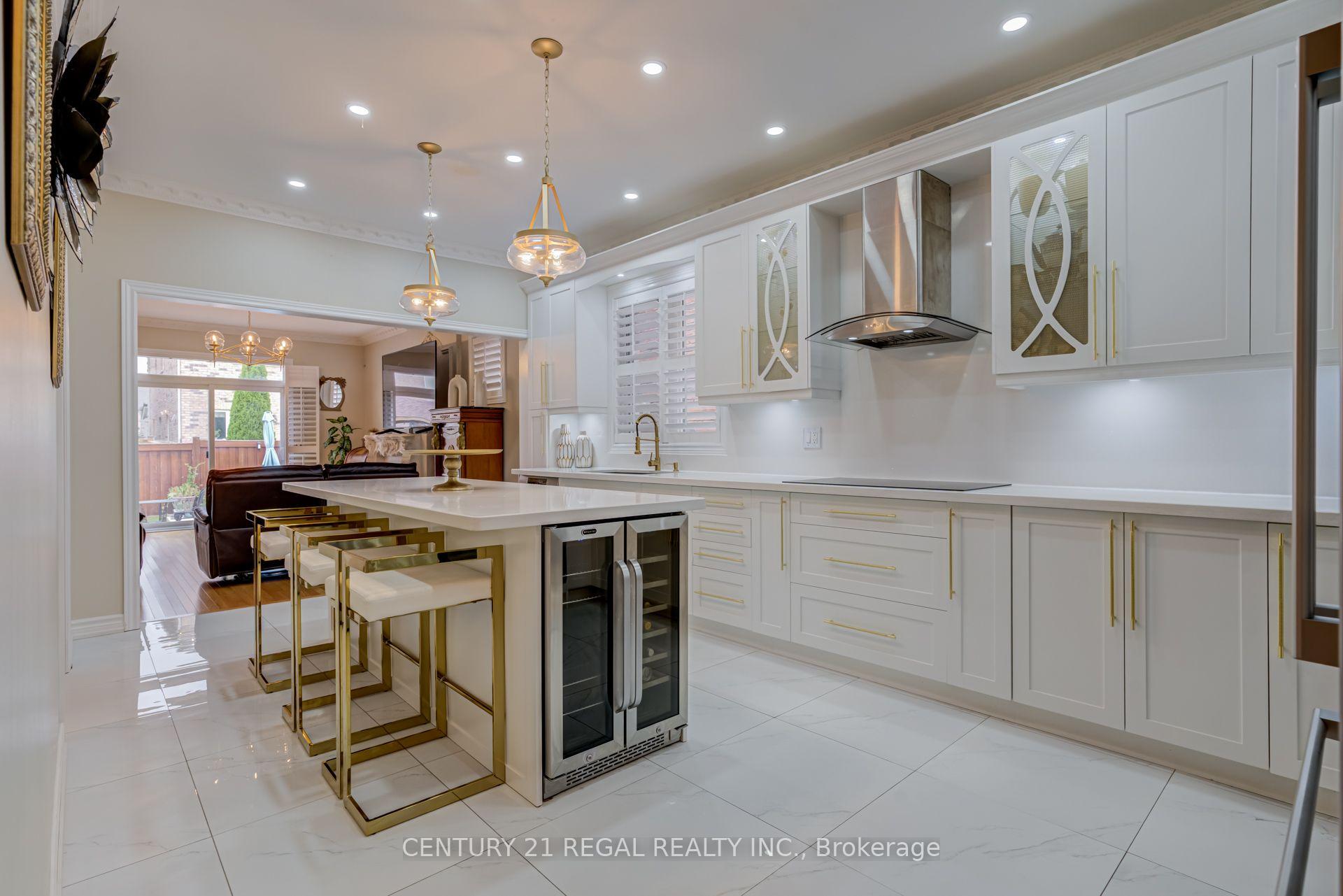 Photo 5 of 66 McEchearn Crescent, Caledon, Rural Caledon — HOMEH