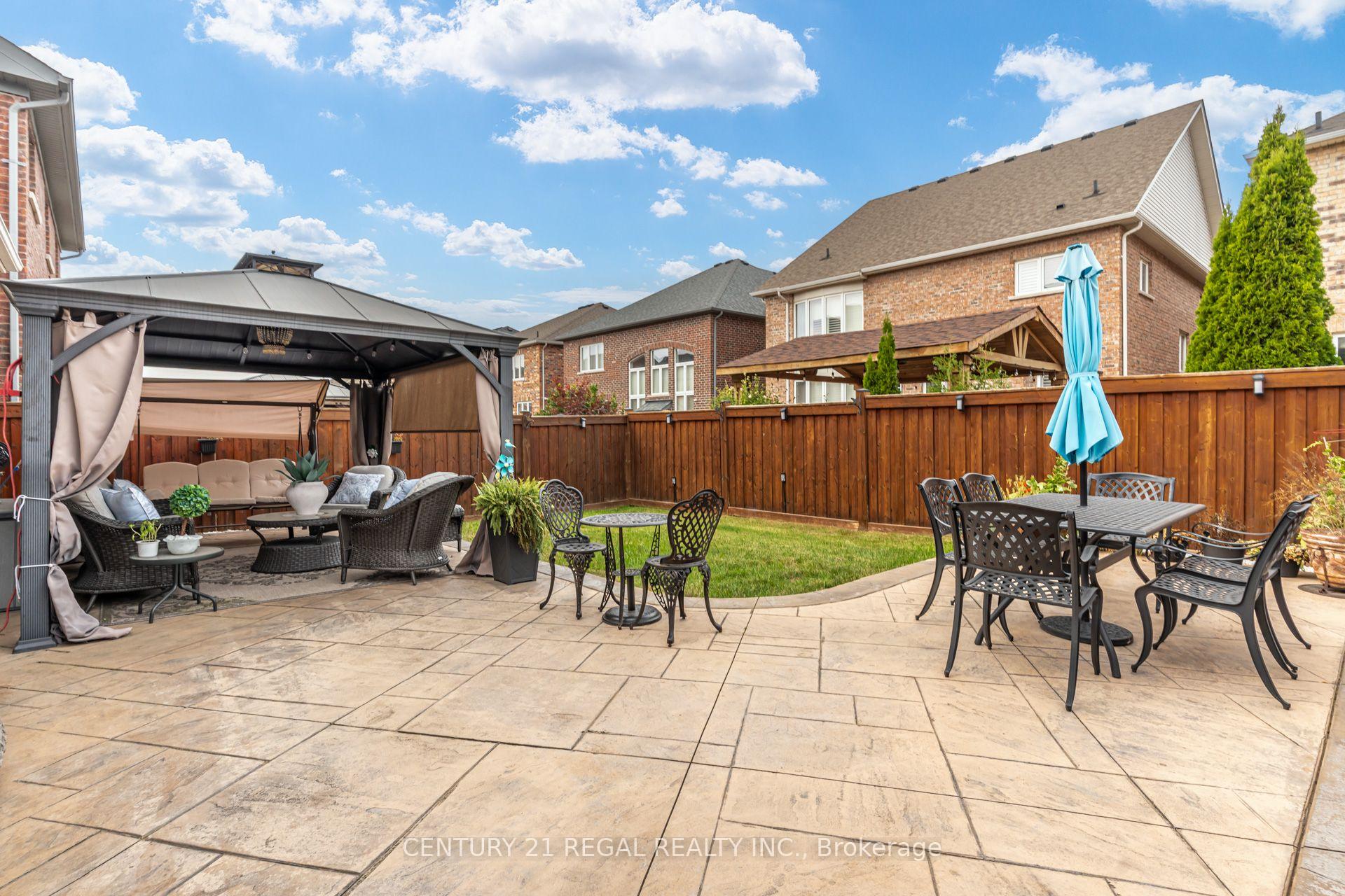 Photo 10 of 66 McEchearn Crescent, Caledon, Rural Caledon — HOMEH