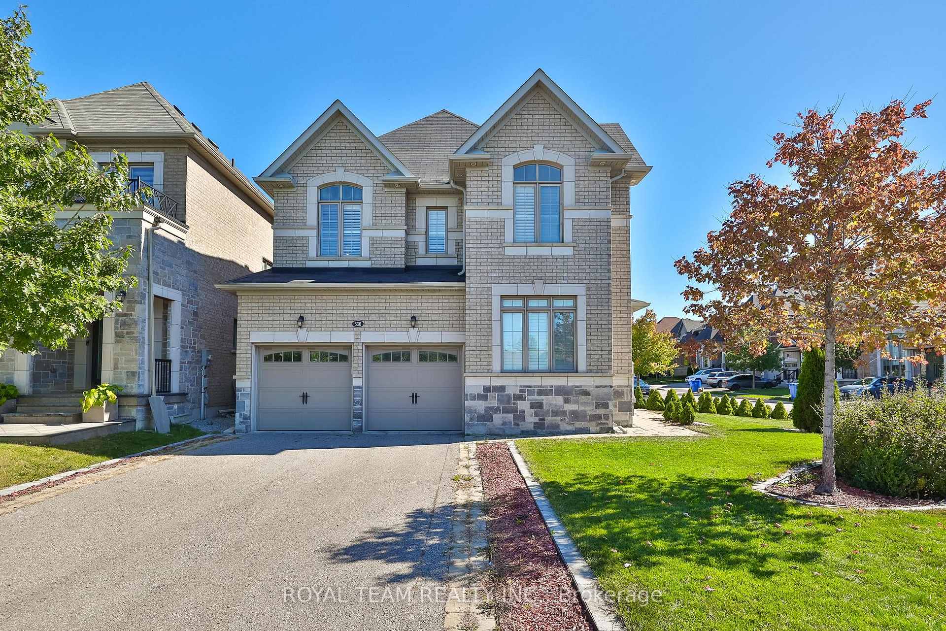 Photo 3 of 636 Mcgregor Farm Trail, Newmarket, Glenway Estates — HOMEH
