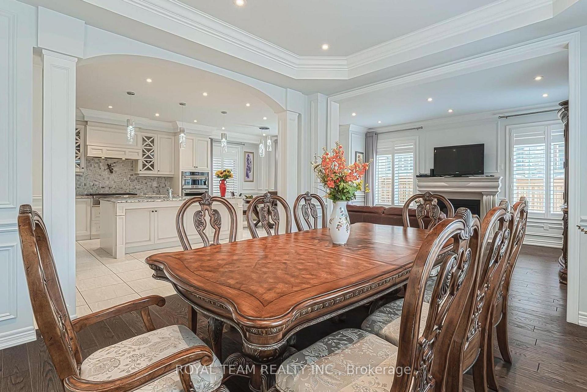 Photo 13 of 636 Mcgregor Farm Trail, Newmarket, Glenway Estates — HOMEH