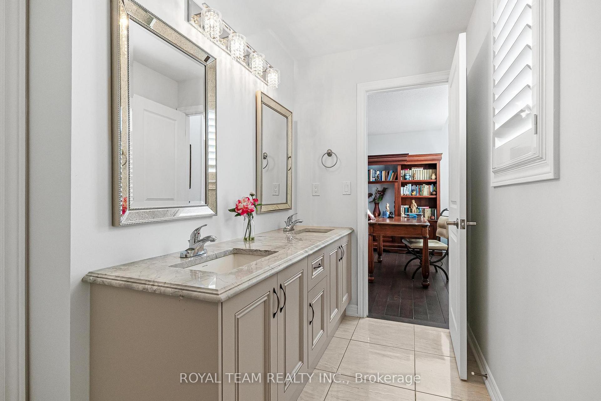 Photo 33 of 636 Mcgregor Farm Trail, Newmarket, Glenway Estates — HOMEH
