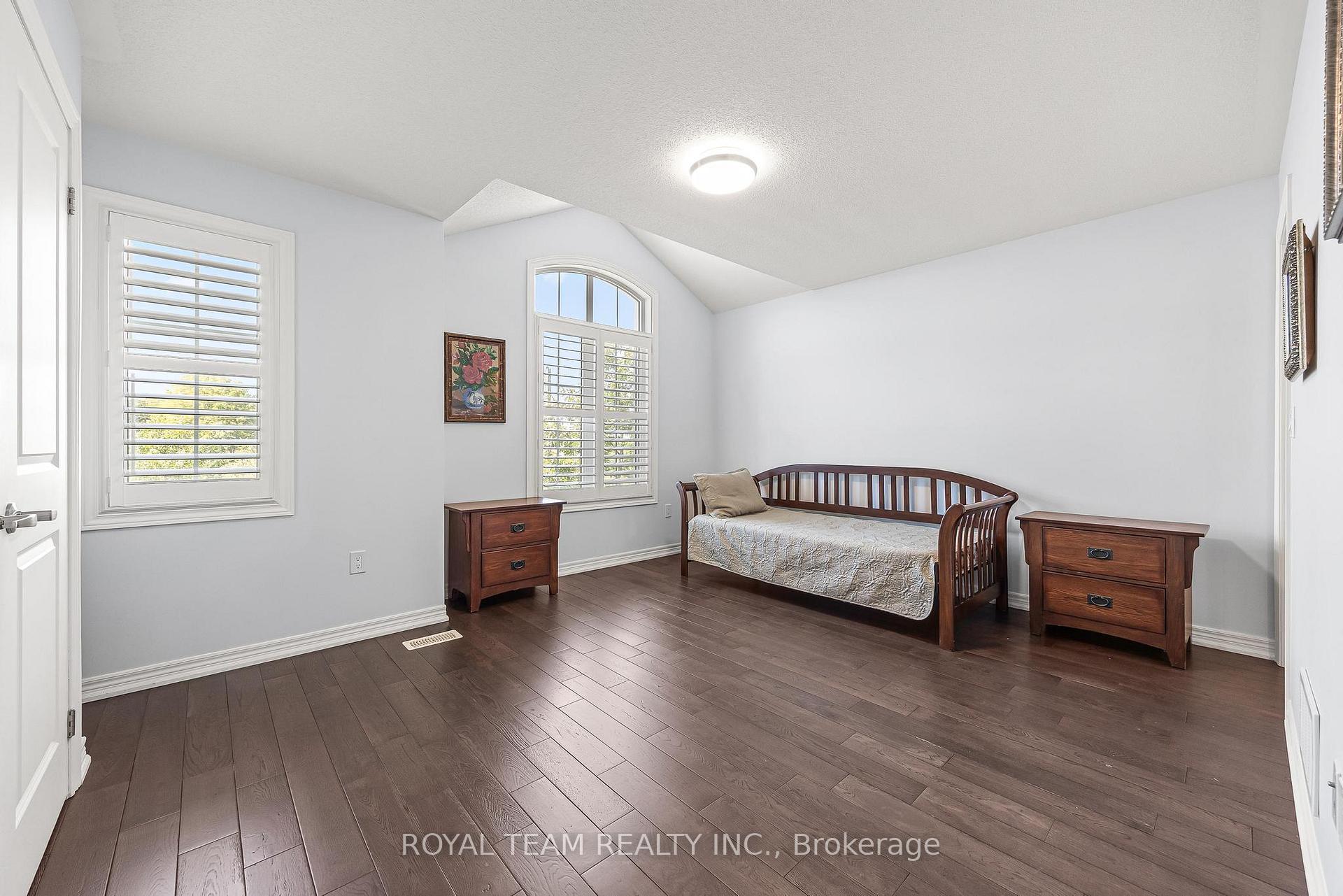 Photo 36 of 636 Mcgregor Farm Trail, Newmarket, Glenway Estates — HOMEH