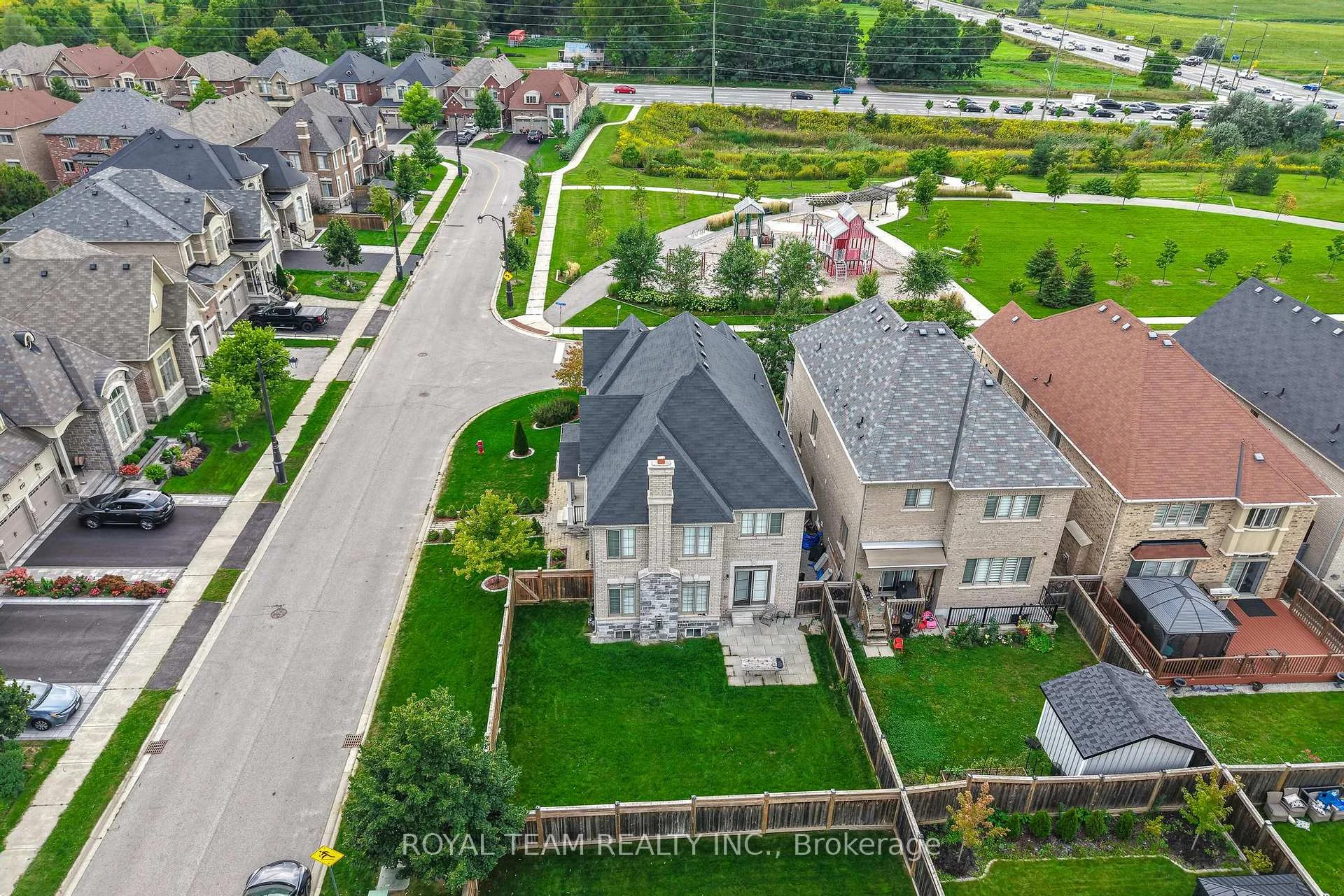 Photo 49 of 636 Mcgregor Farm Trail, Newmarket, Glenway Estates — HOMEH
