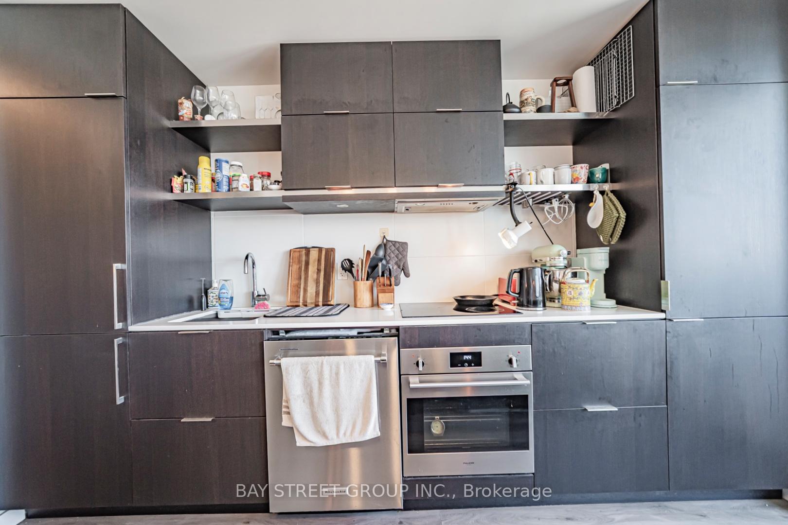 Photo 6 of Unit 2204, 197 Yonge Street, Toronto, Church-Yonge Corridor — HOMEH