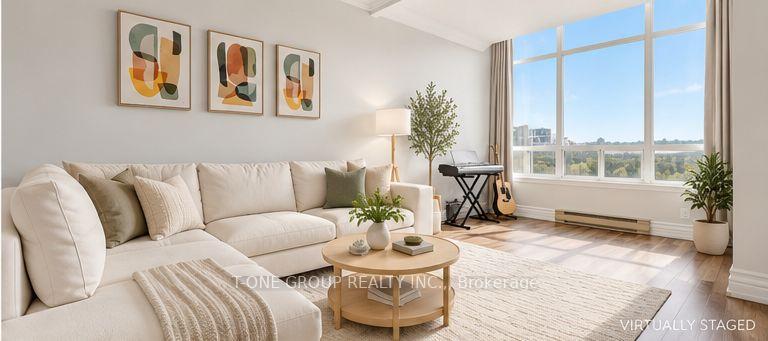Photo 3 of Unit Ph6, 22 Clarissa Drive, Richmond Hill, Harding — HOMEH
