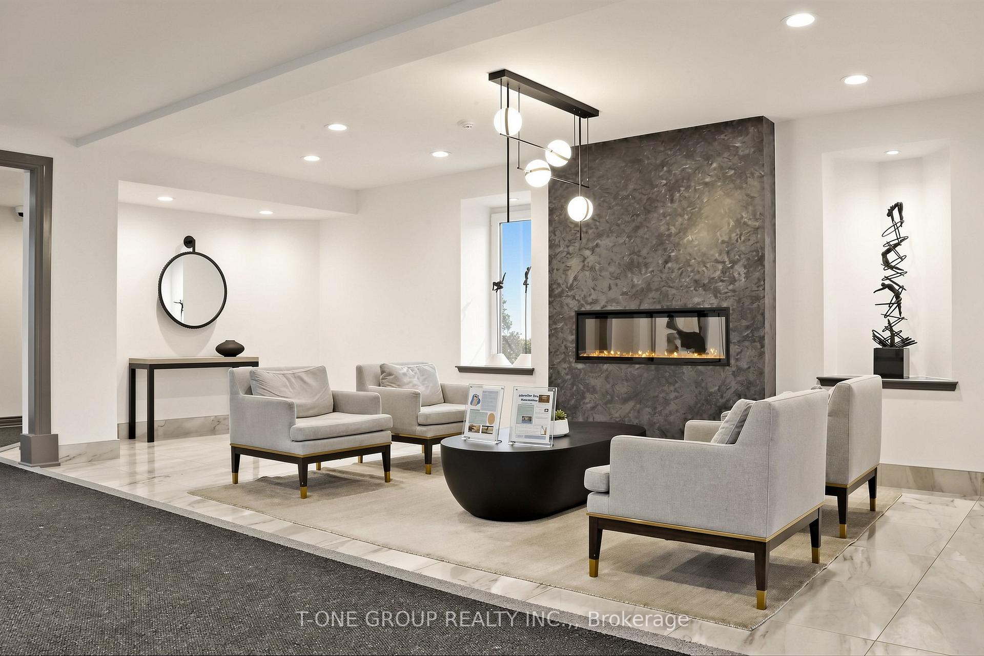 Photo 37 of Unit Ph6, 22 Clarissa Drive, Richmond Hill, Harding — HOMEH
