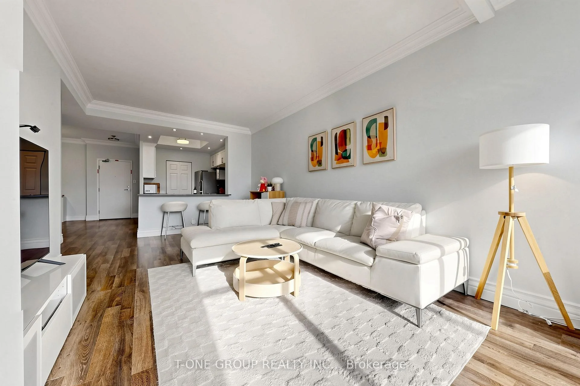 Photo 6 of Unit Ph6, 22 Clarissa Drive, Richmond Hill, Harding — HOMEH
