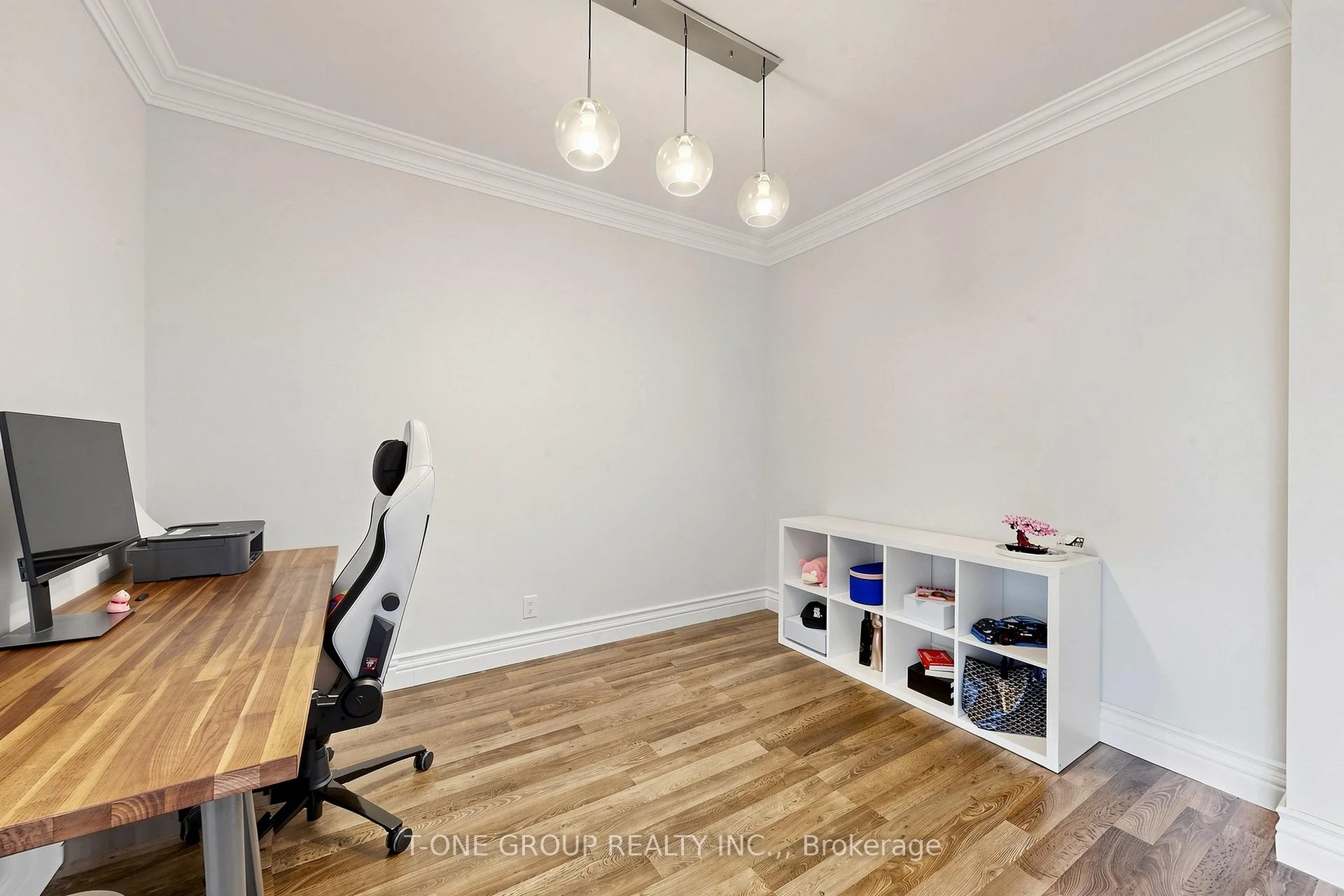 Photo 16 of Unit Ph6, 22 Clarissa Drive, Richmond Hill, Harding — HOMEH